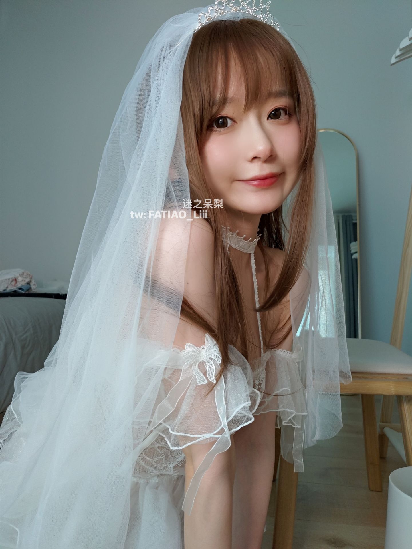 迷之呆梨(发条少女) – 新婚初夜 [70P]