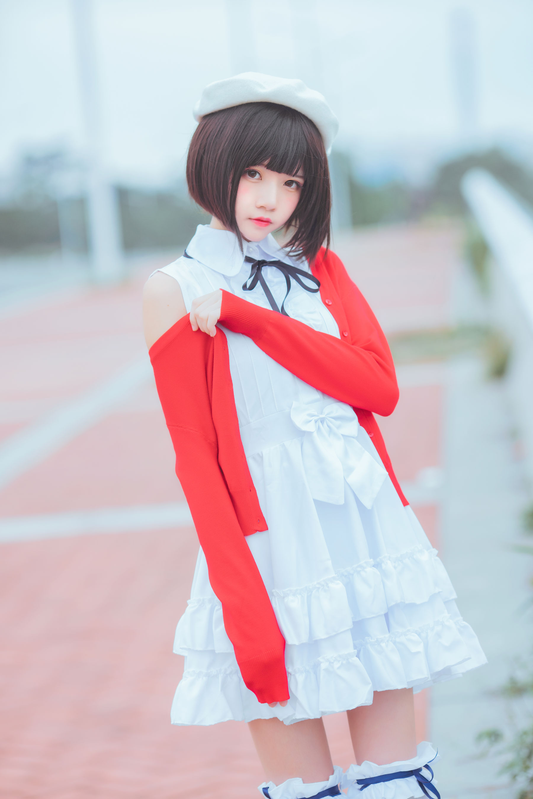 [萝莉COS] 桜桃喵《(加藤惠)常服》 [33P]