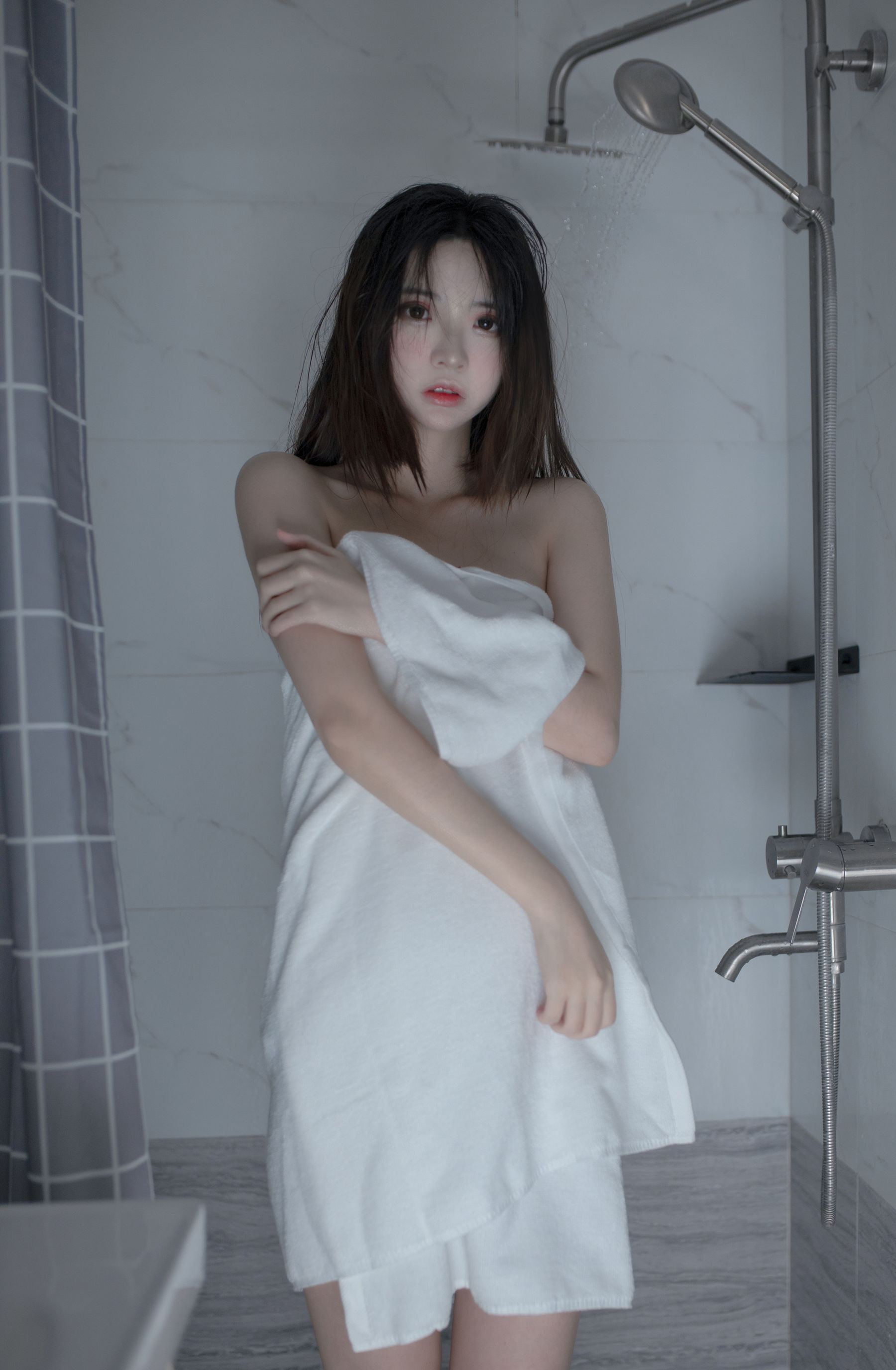 疯猫ss – 思绪之浴室 [30P]