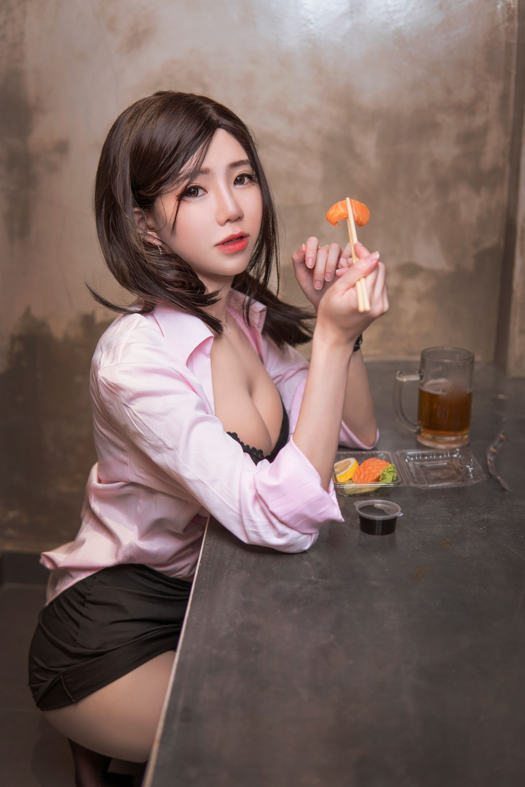 Sally Dorasnow – Airi Gotou [43P]