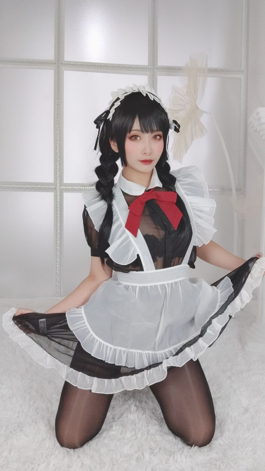 动漫博主洛璃LoLiSAMA – 黑丝女仆 [93P]