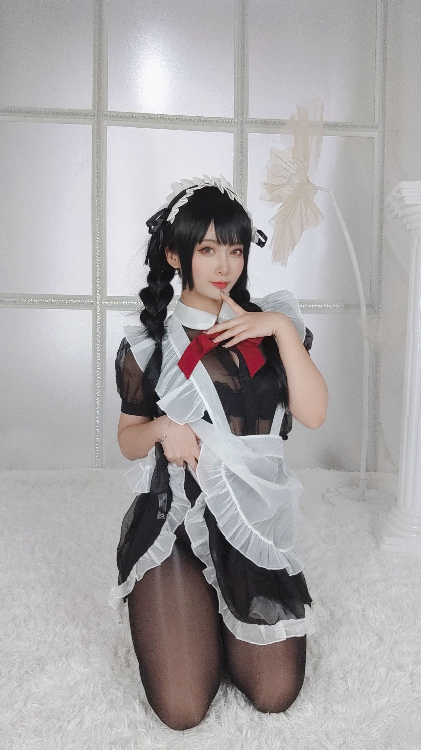 动漫博主洛璃LoLiSAMA – 黑丝女仆 [93P]