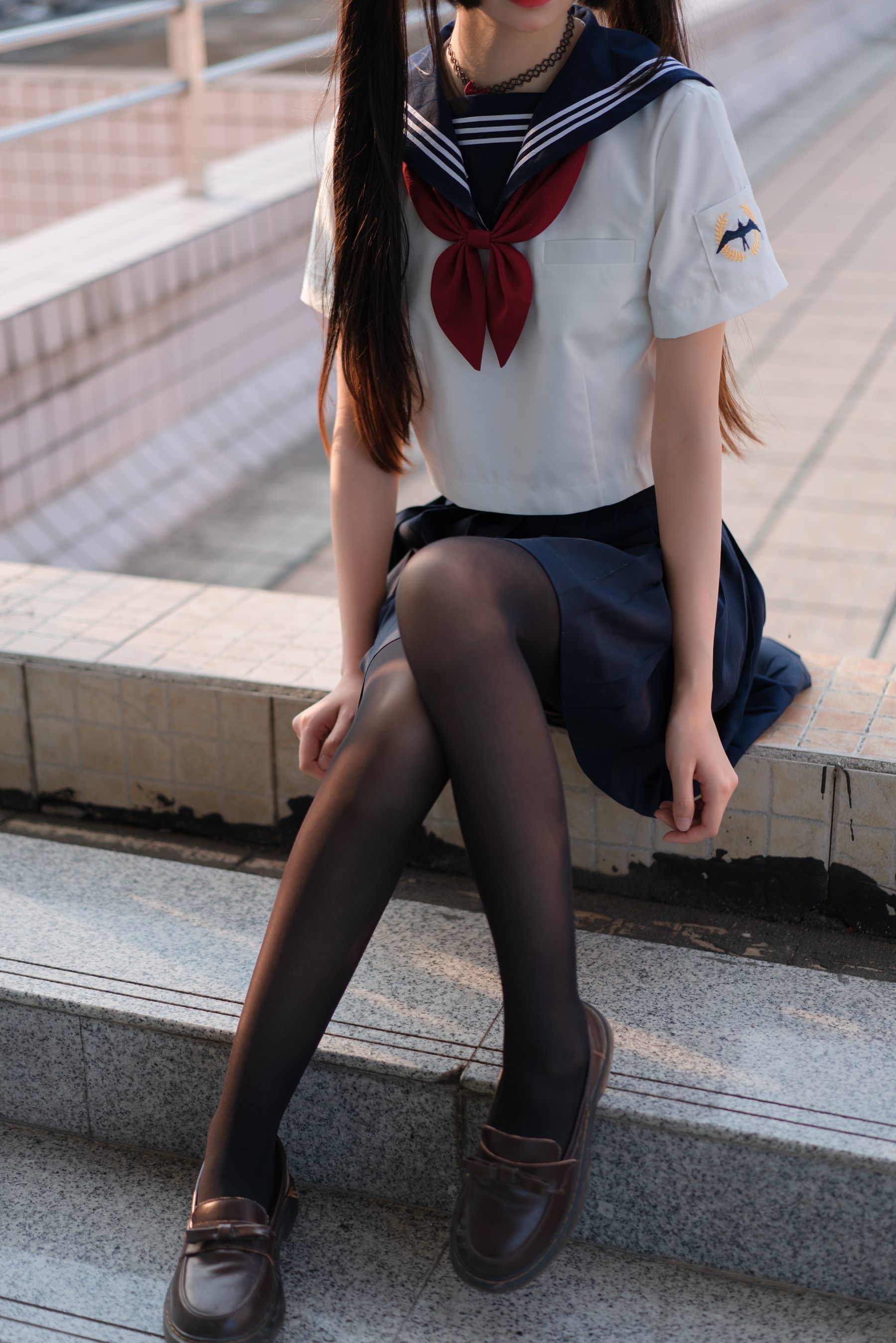 [萝莉COS] 清纯少女五更百鬼 – JK制服 [43P]