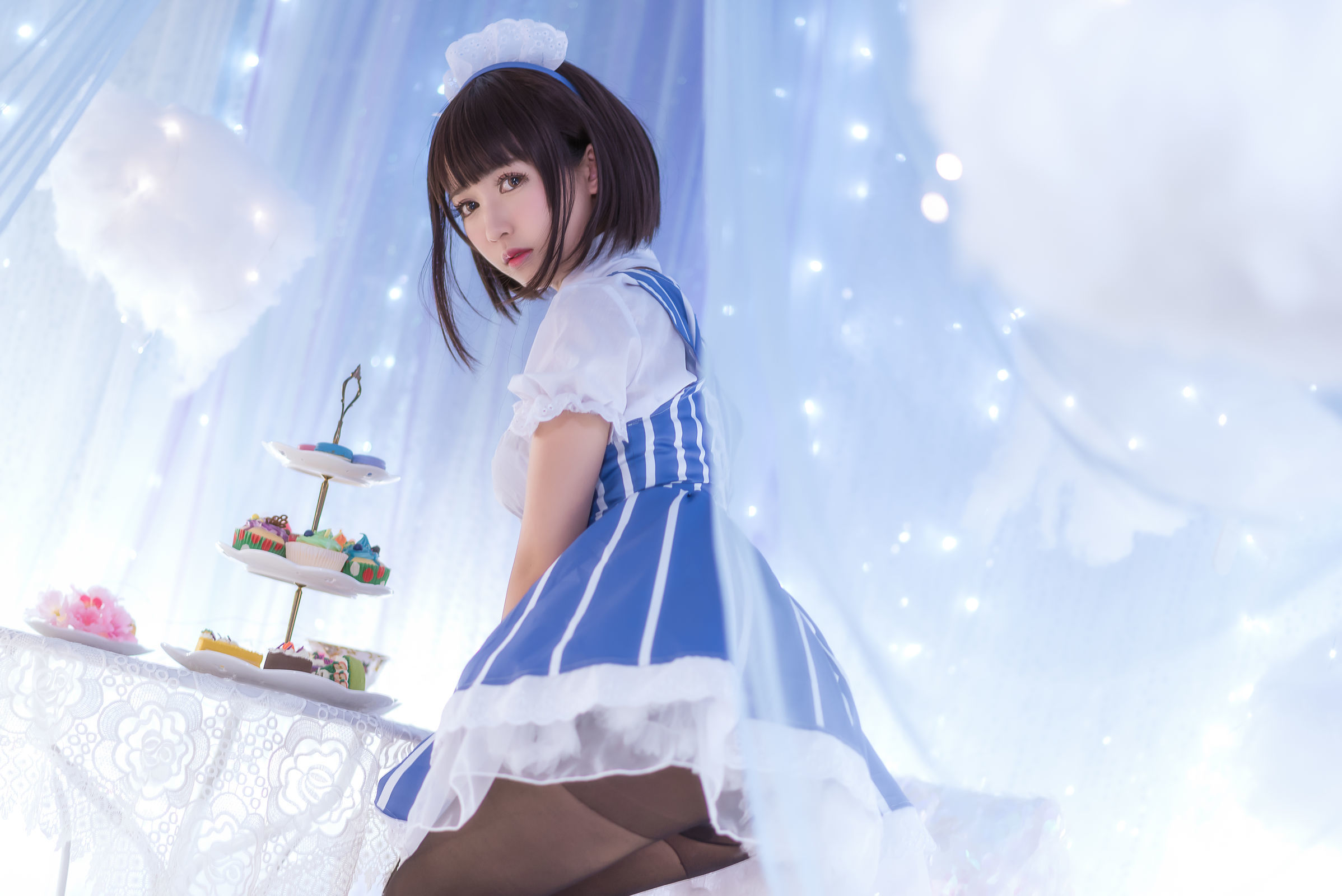 [萝莉COS] 鳗鱼霏儿 – 加藤惠 女仆 [19P]