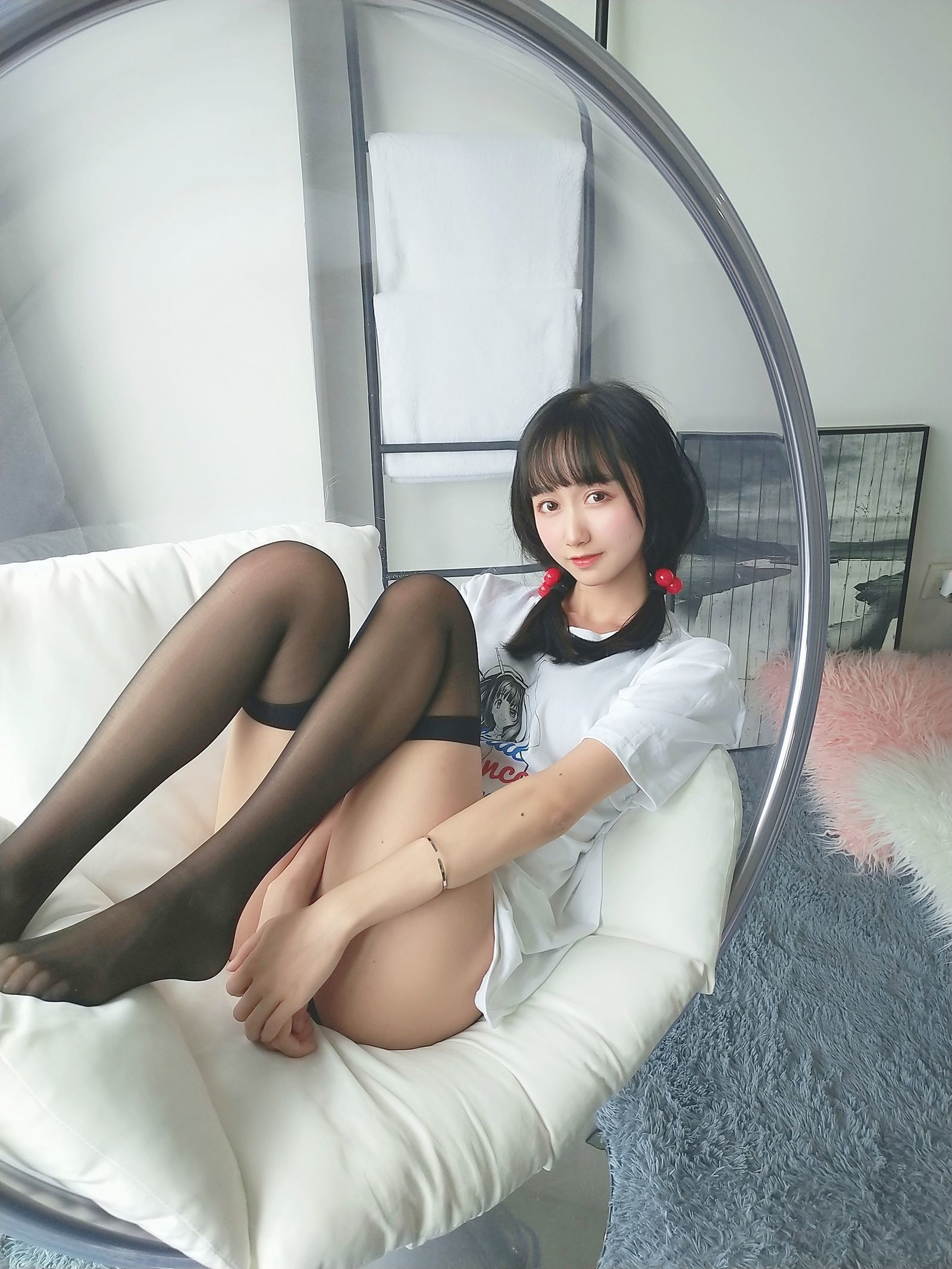 [Cosplay写真] 萌系小姐姐木绵绵OwO – 智能型彼女 T恤 [22P]
