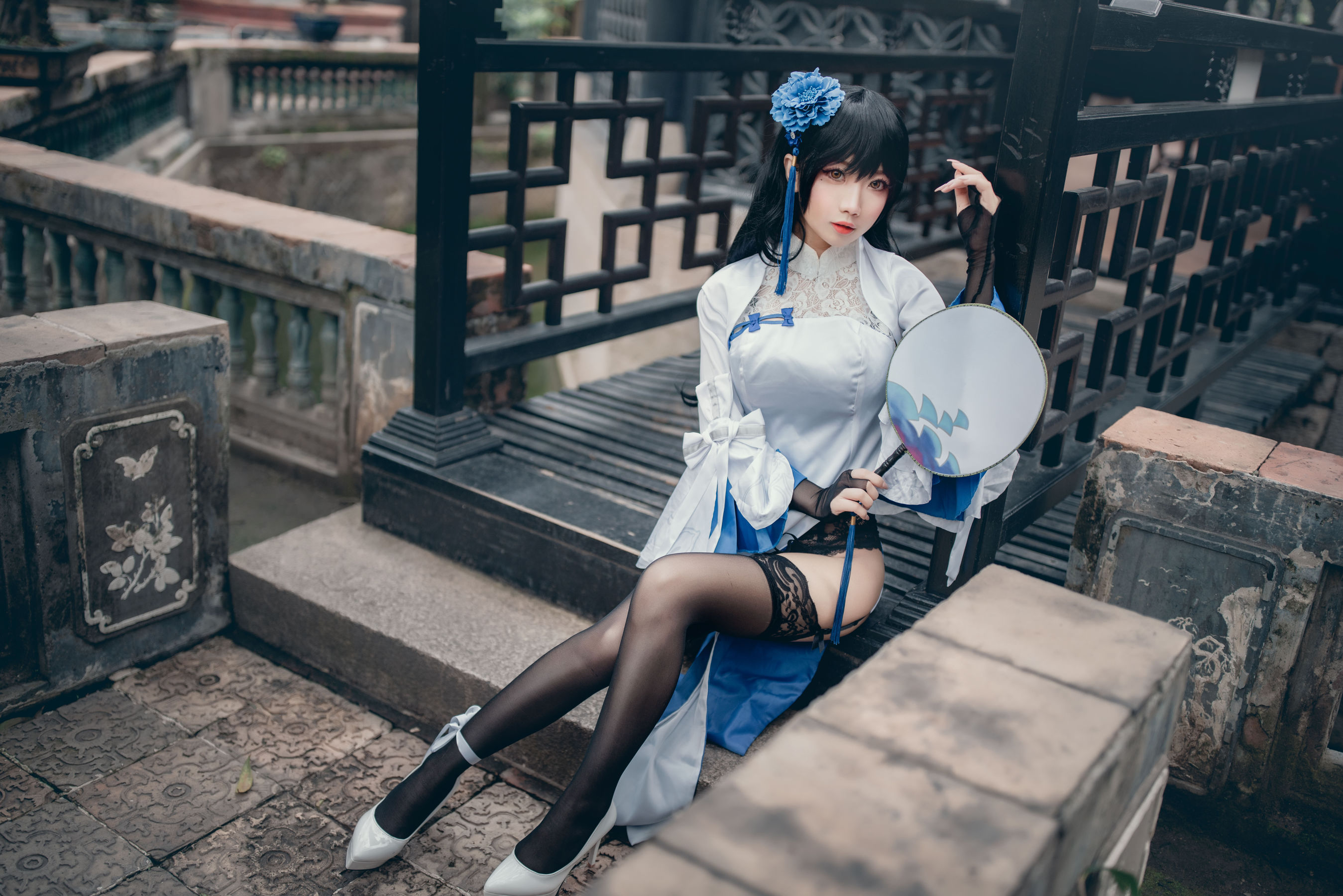 白嫩美少女鬼畜瑶 玉玲珑 [30P]