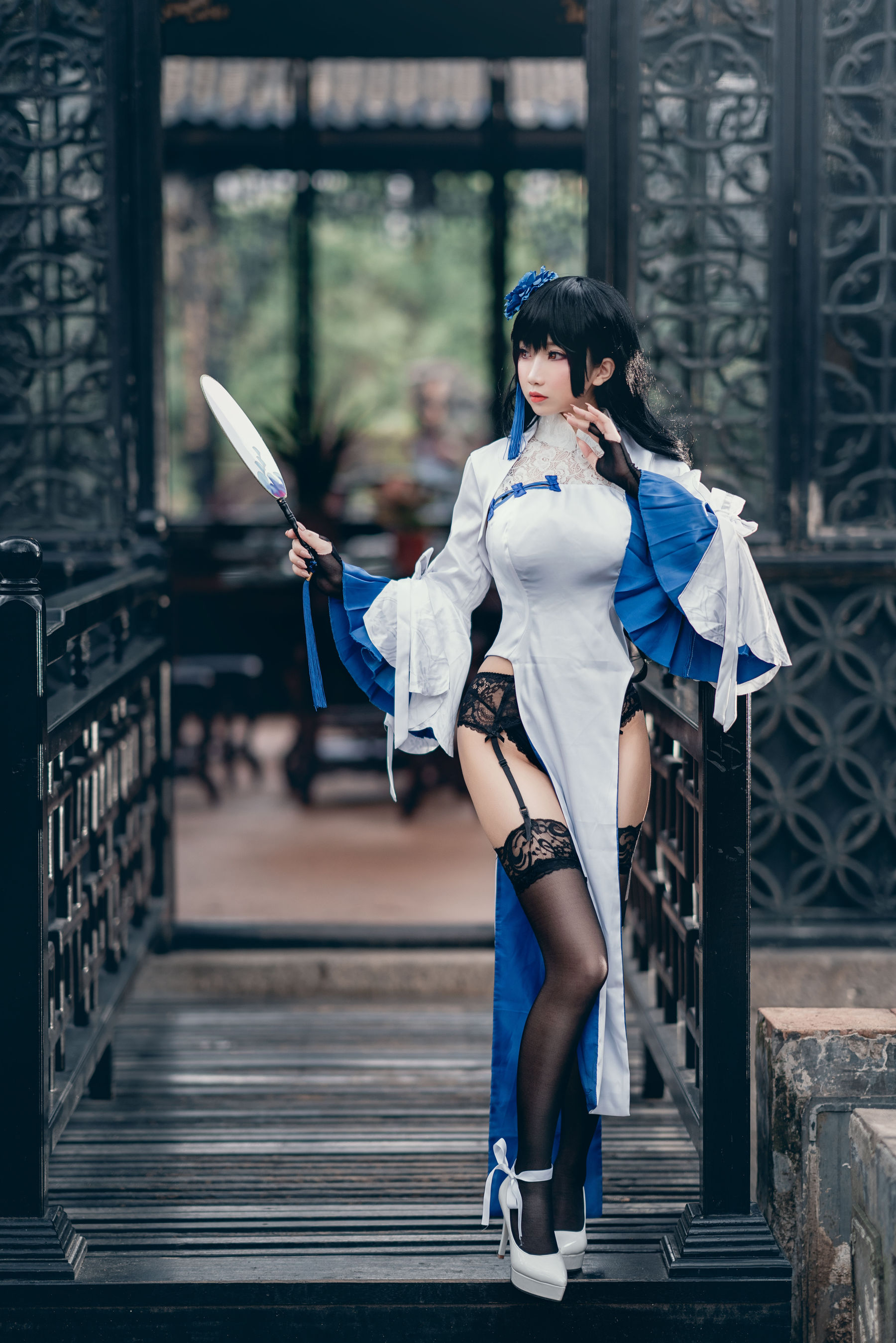 白嫩美少女鬼畜瑶 玉玲珑 [30P]