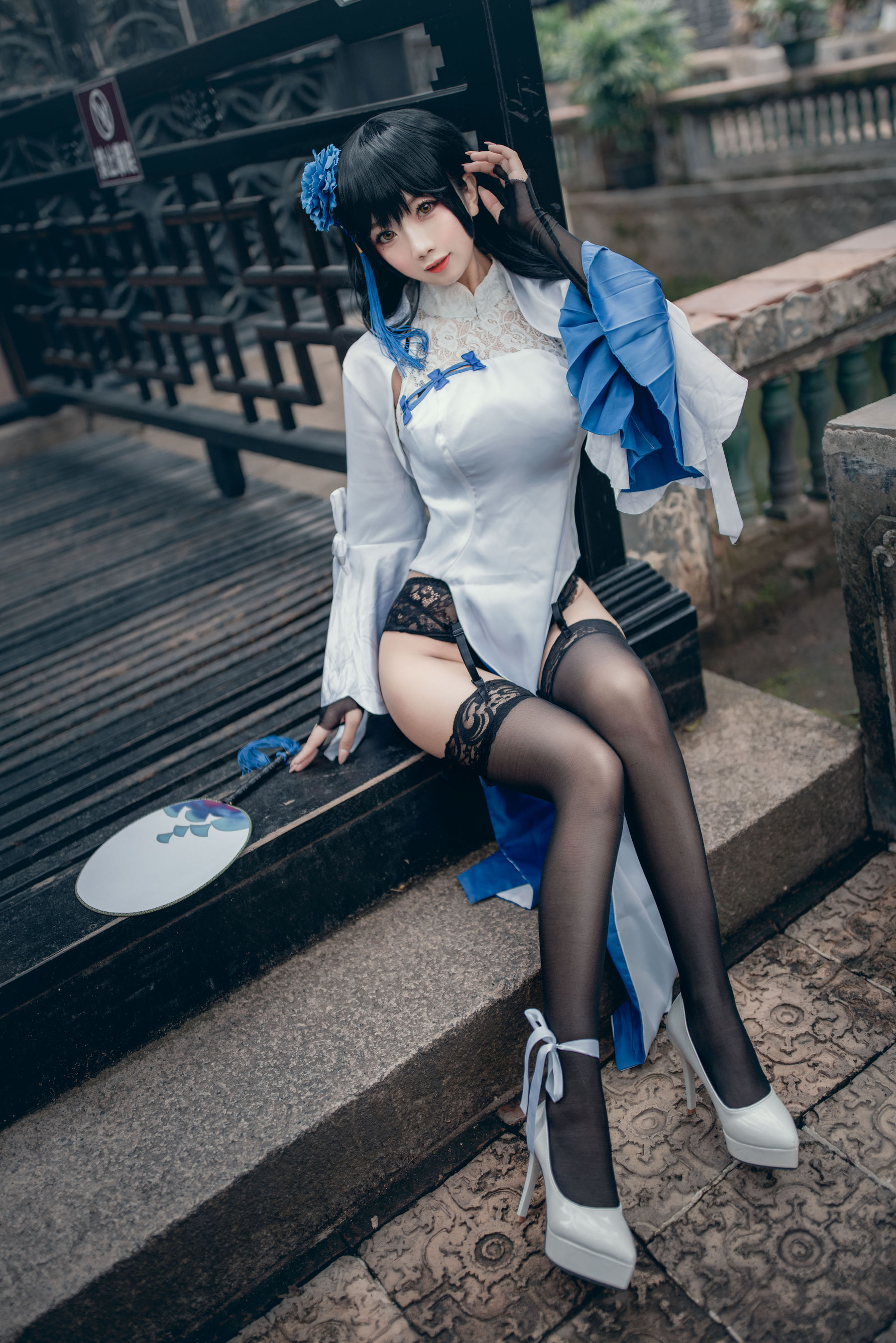 白嫩美少女鬼畜瑶 玉玲珑 [30P]
