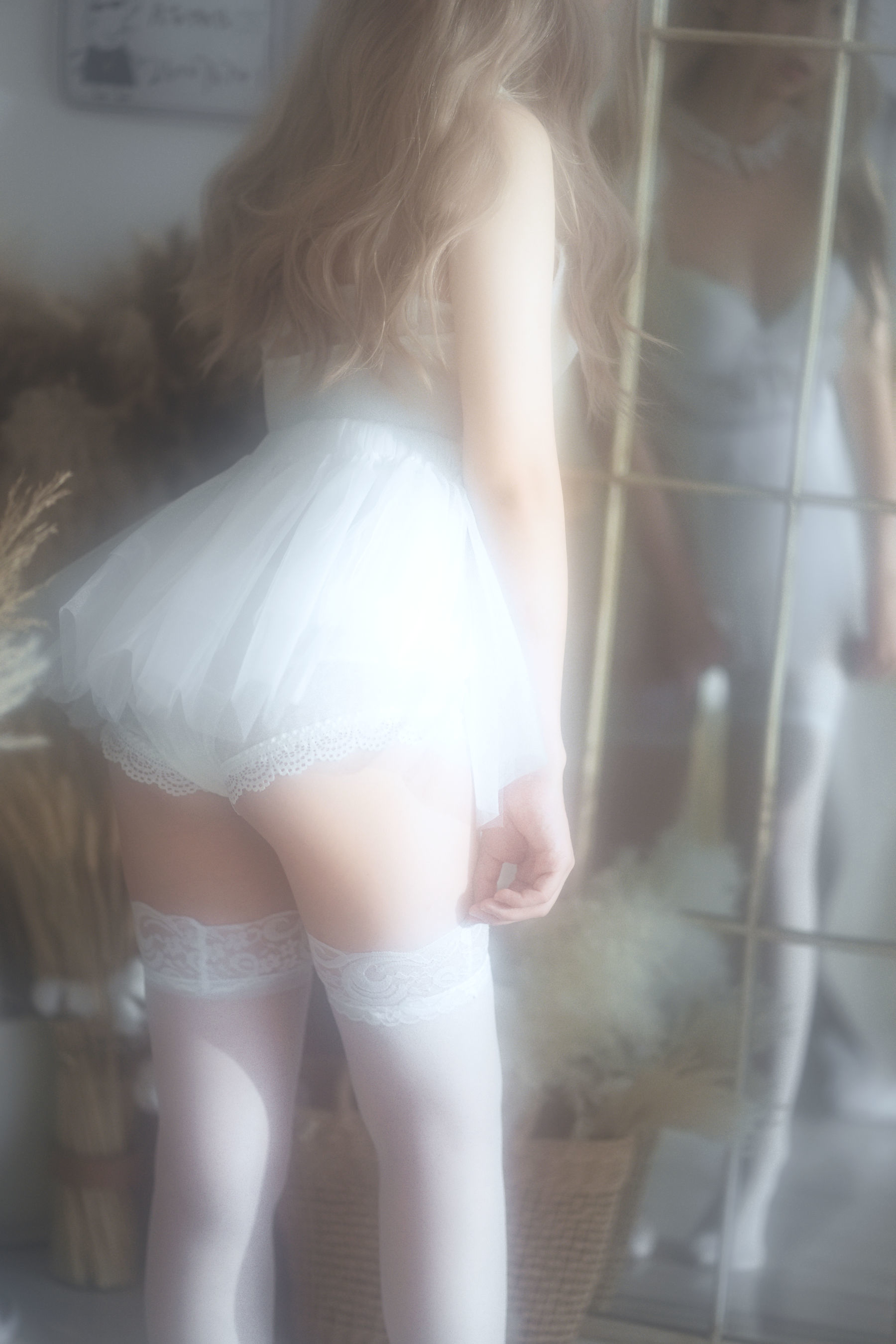 [萝莉COS] 面饼仙儿 – 复古内衣套 [25P]