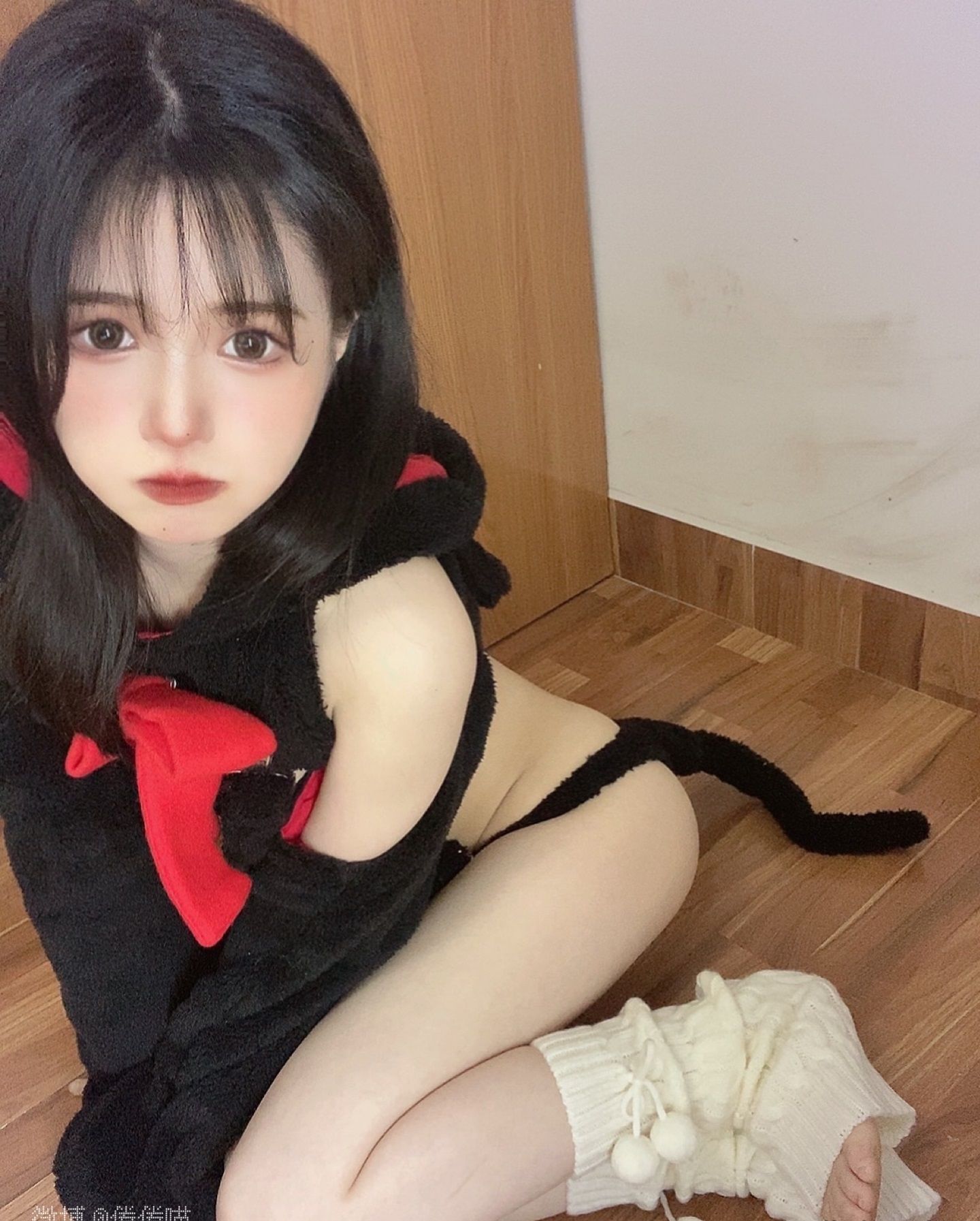 倦倦喵 – 黑猫 [51P]