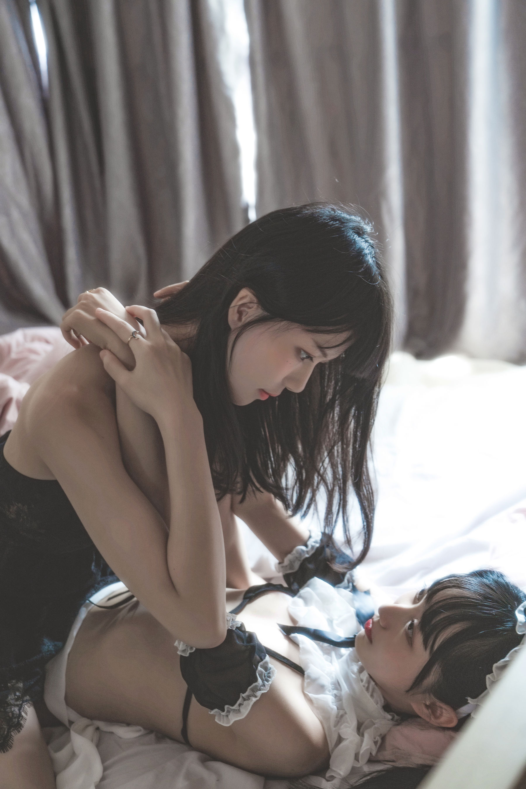 萌系小姐姐木绵绵OwO&桜桃喵 暮(黑裙×妹抖) [48P]
