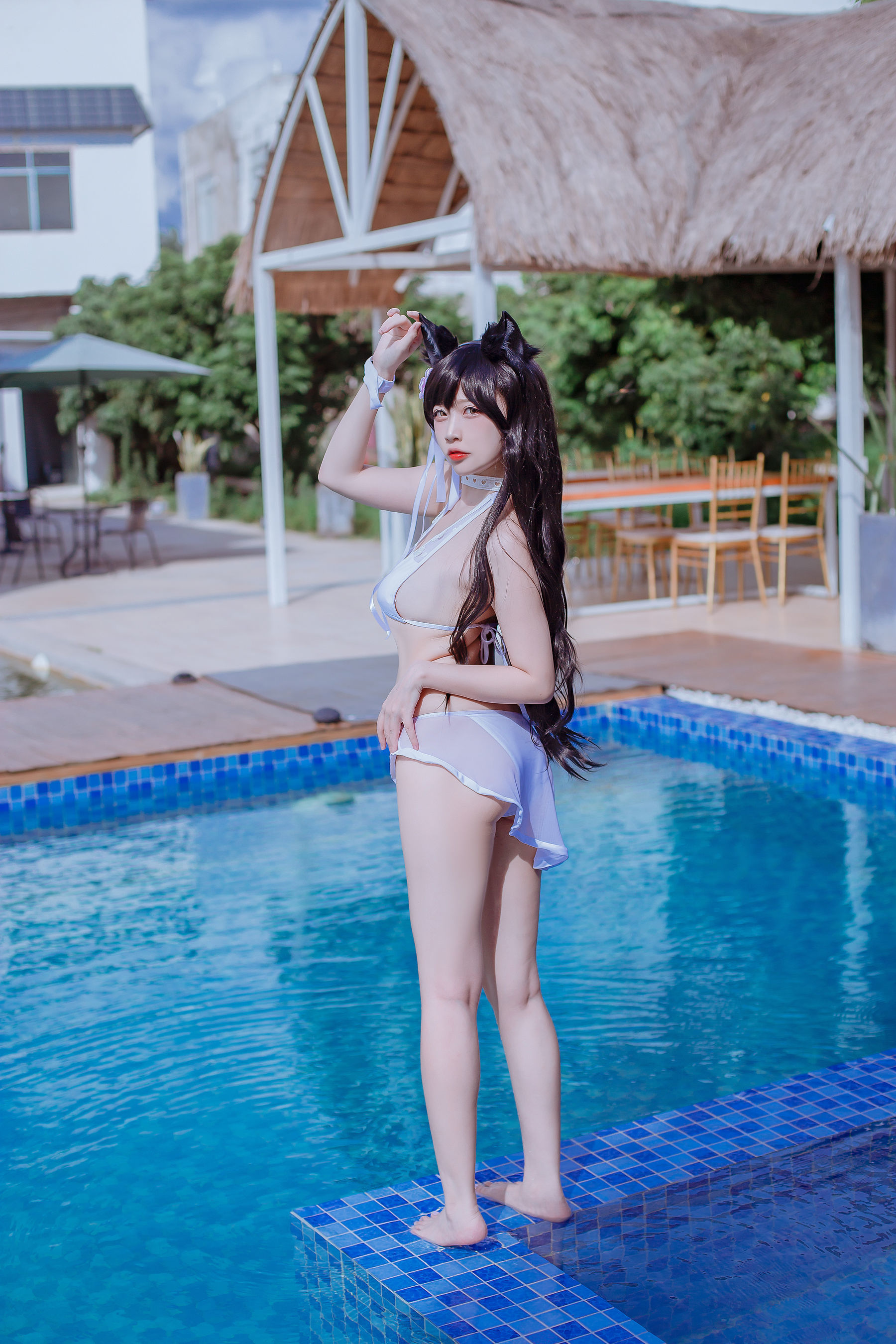 人气Coser二佐Nisa – 犬之眷之碧蓝爱宕 泳装 [18P]