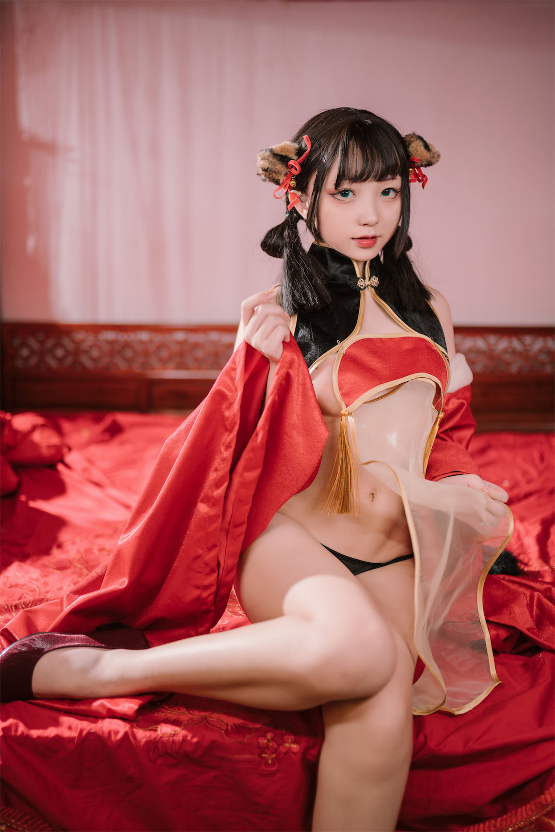 花铃 – 虎团团 [84P]