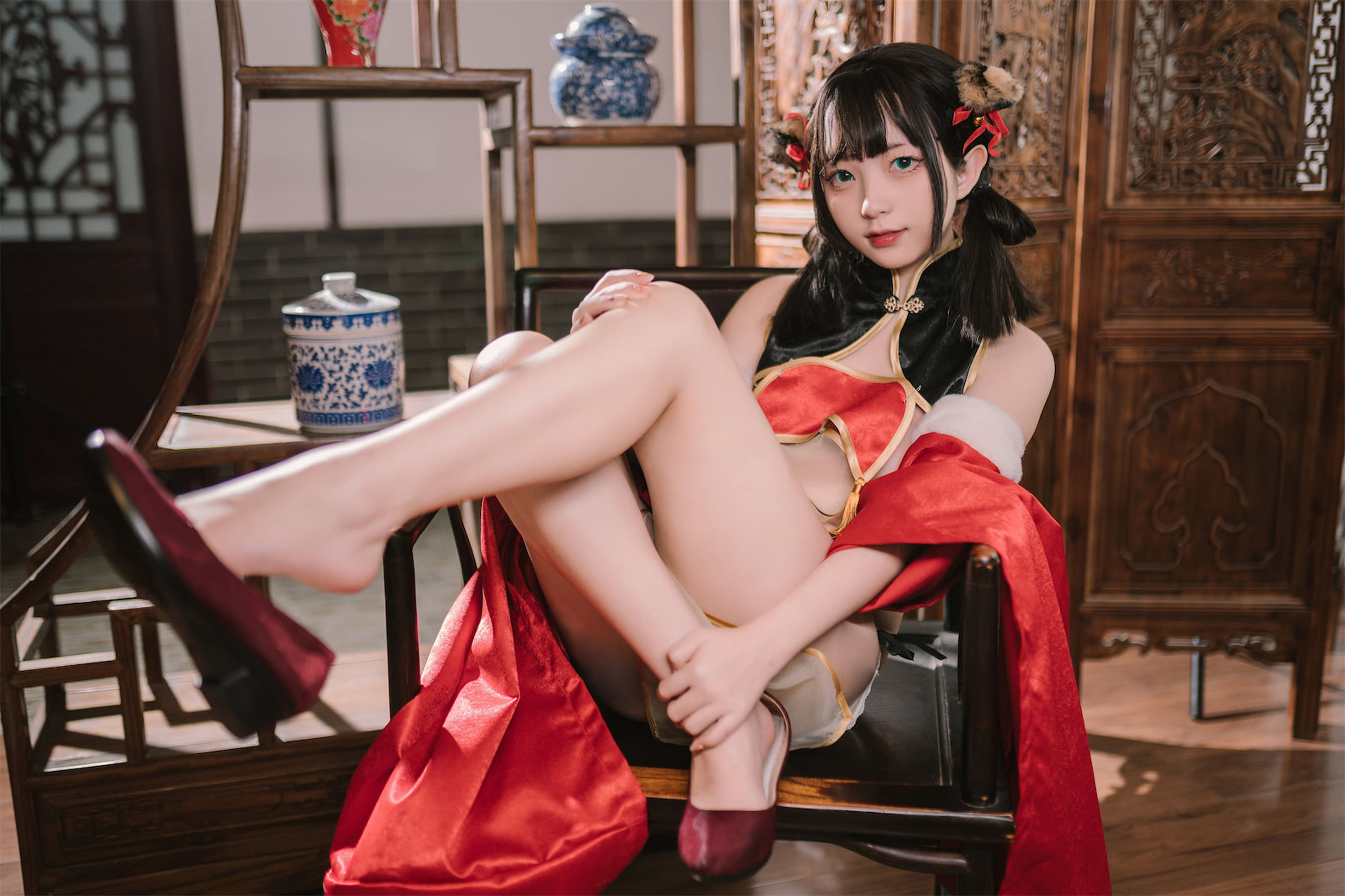 花铃 – 虎团团 [84P]