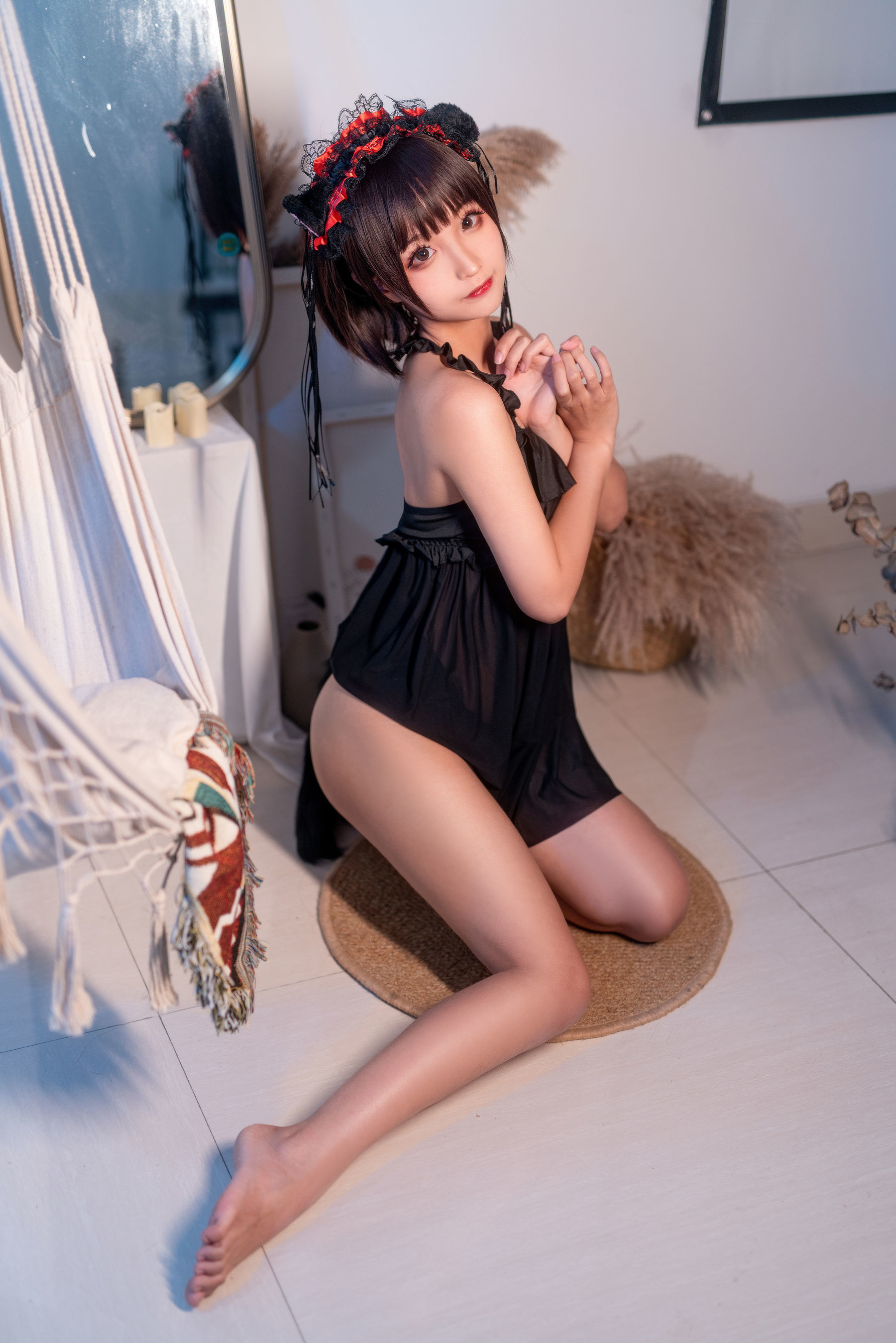 动漫博主蠢沫沫 黑睡裙 [40P]