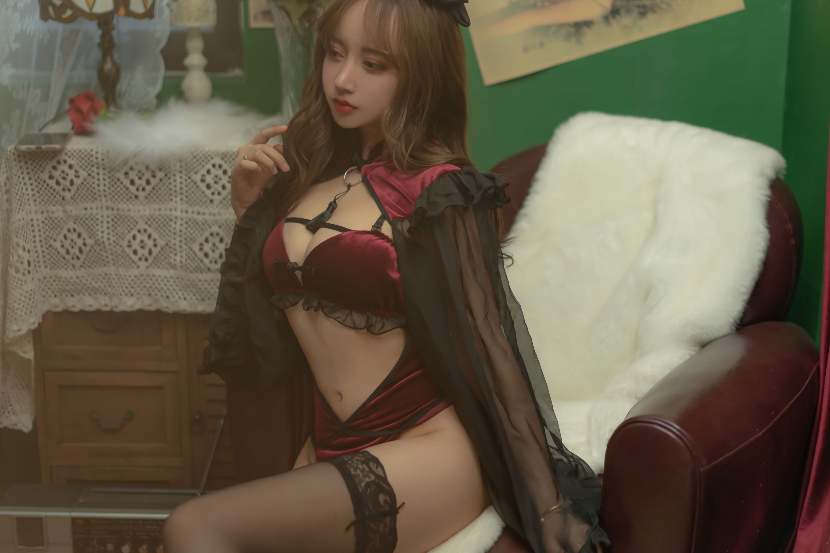 斗鱼米线线sama – 红丝绒旗袍 [53P]