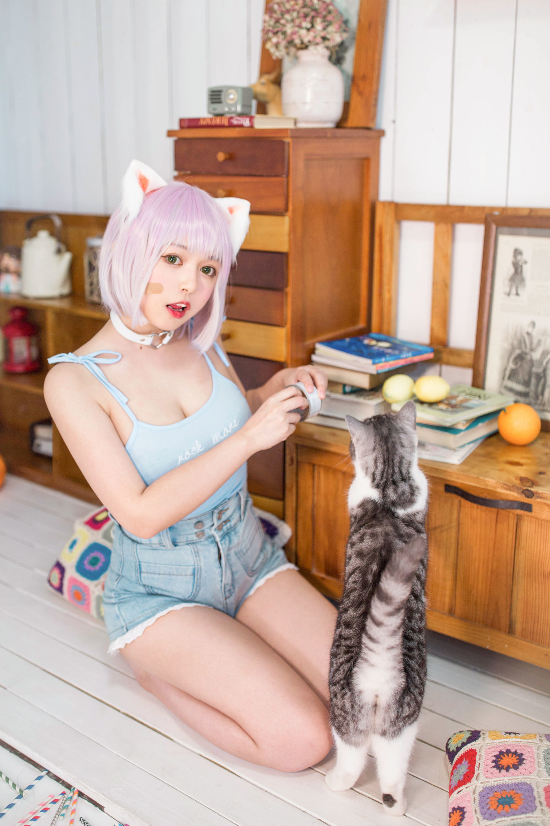 大眼萌妹黑猫猫OvO – 养猫小课堂 [35P]