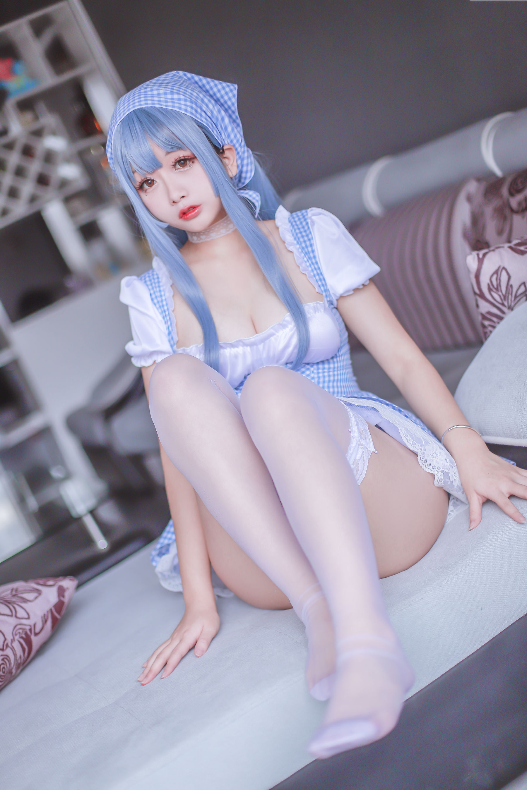 Cosplay日奈娇 蓝色女仆 [46P]
