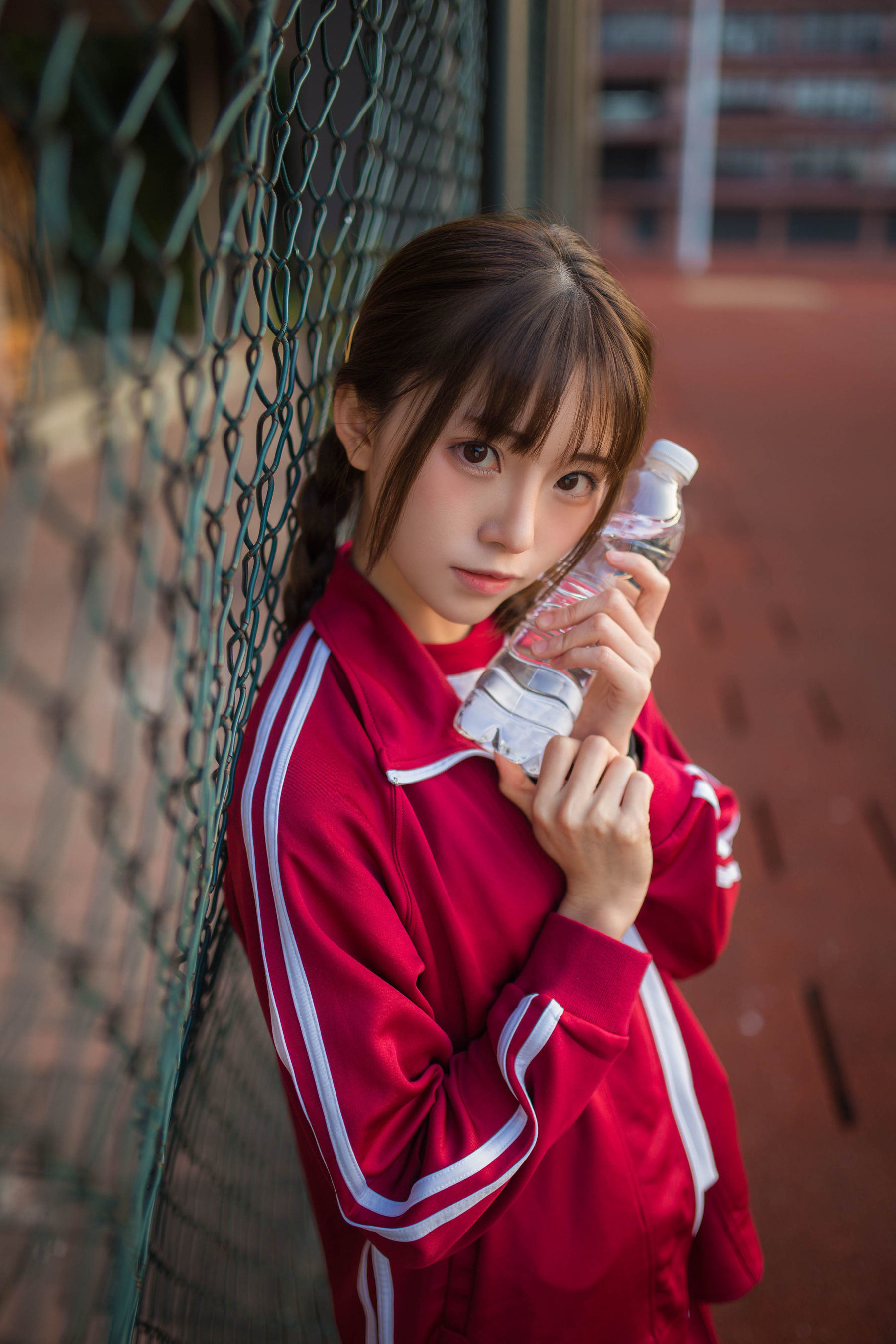 动漫博主Kitaro_绮太郎 红色运动服女孩 [13P]