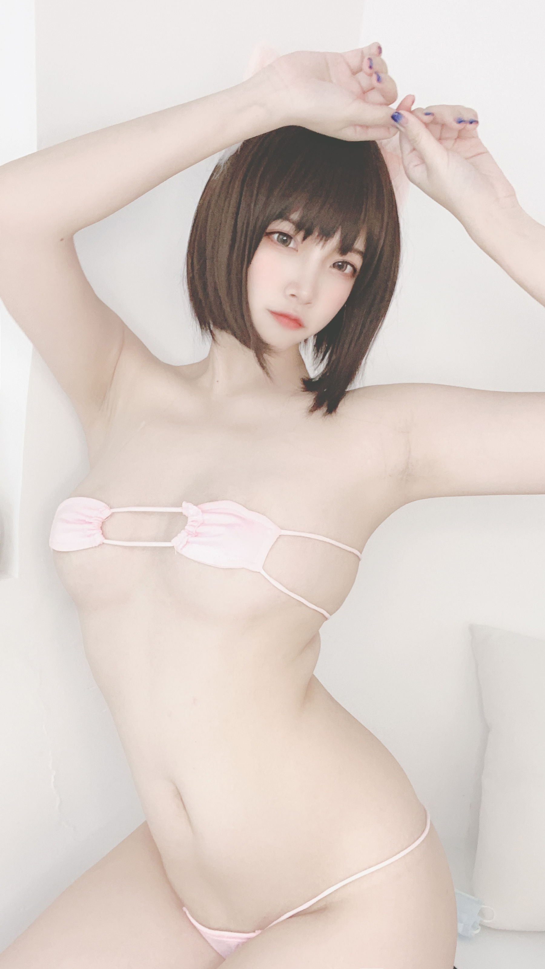 人气Coser二佐Nisa – 猪猪比基尼自拍 [9P]