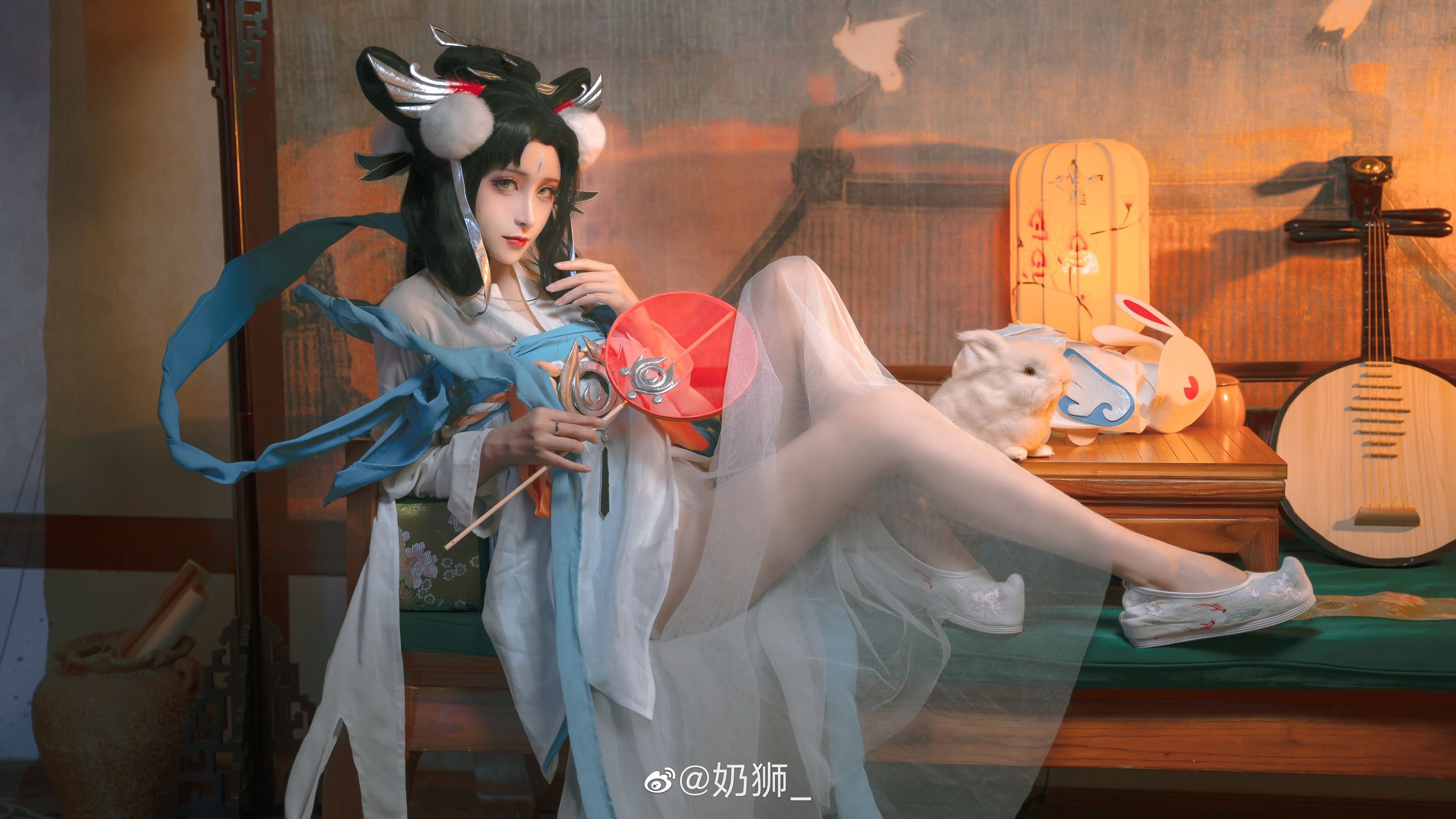 奶狮不咬人 – 嫦娥如梦令 [14P]