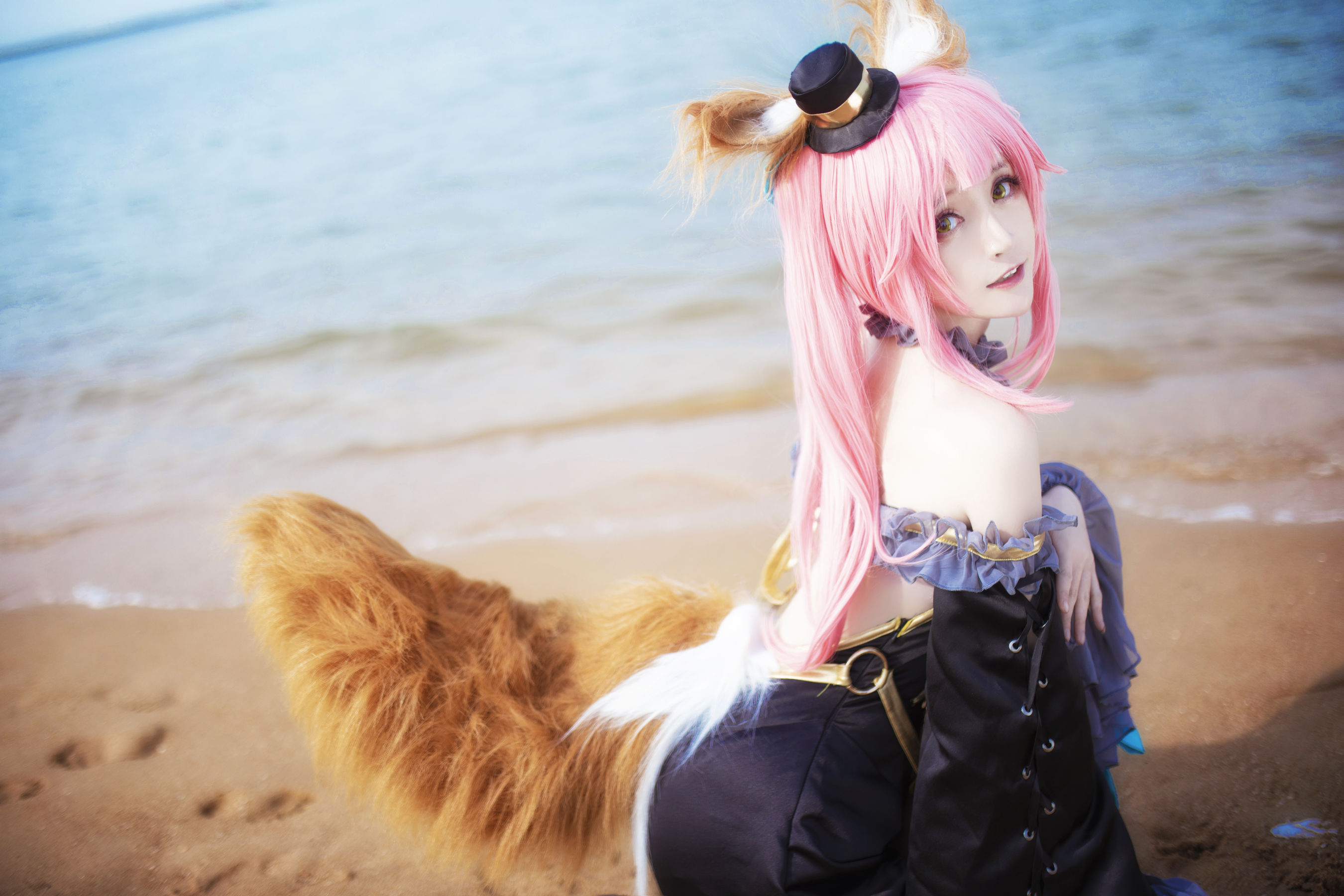 [Cosplay写真] 萌宠博主yui金鱼 – 魔术师玉藻前 [7P]