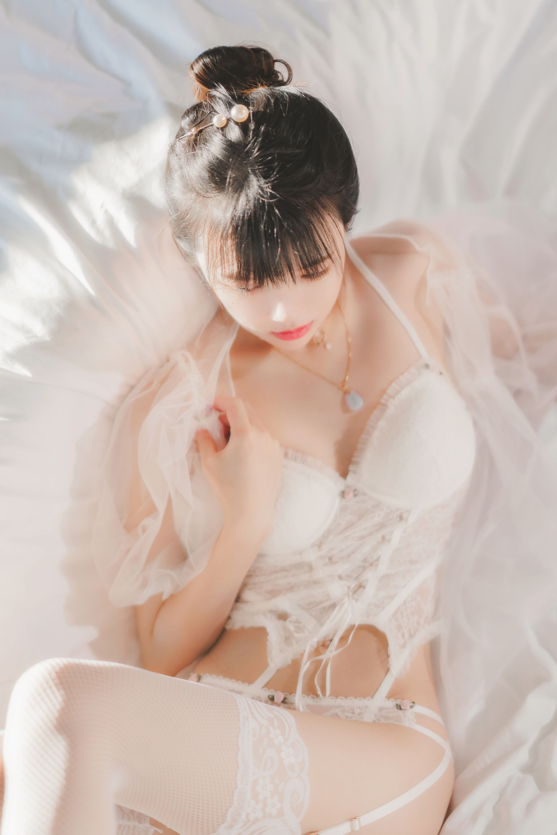 桜桃喵 – 白纱糖02 [34P]