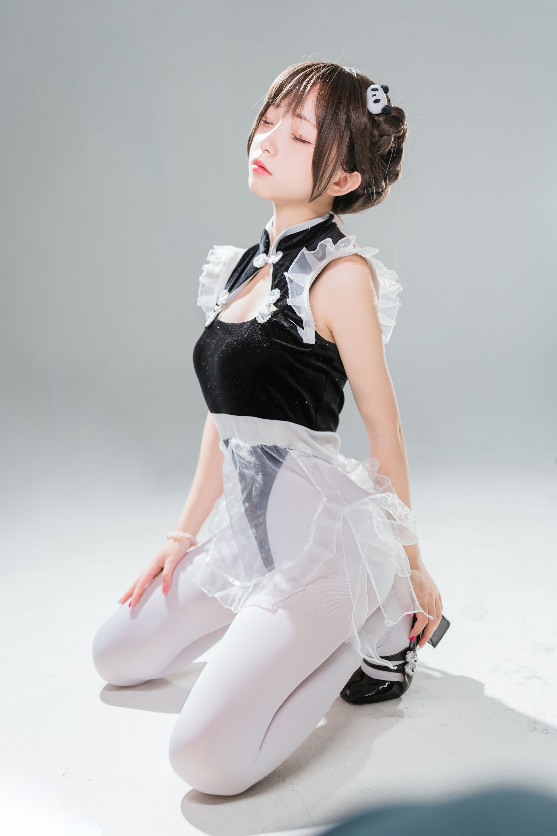 花铃 – 小熊猫女仆 [85P]