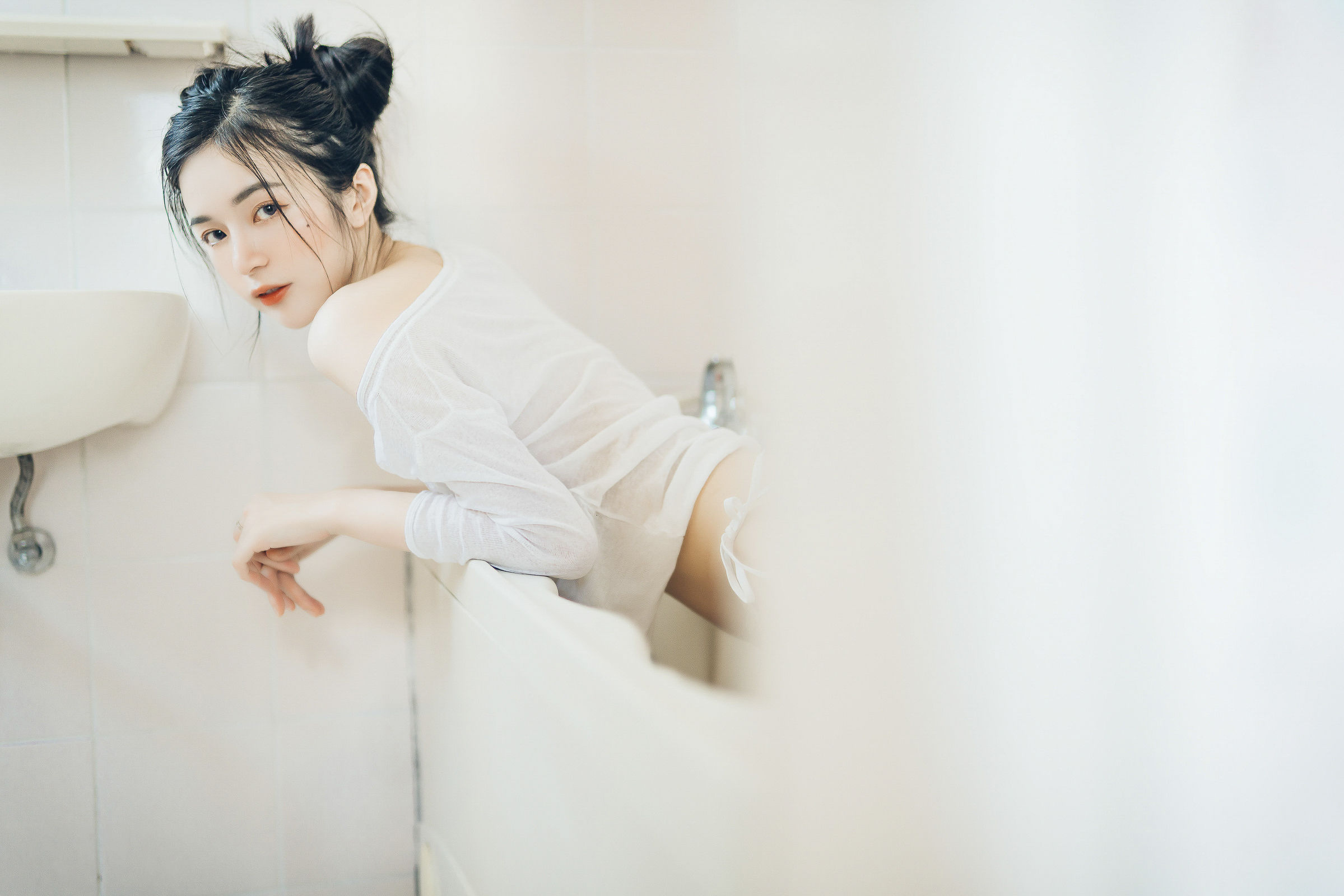 辰辰 – 家有娇妻 [104P]
