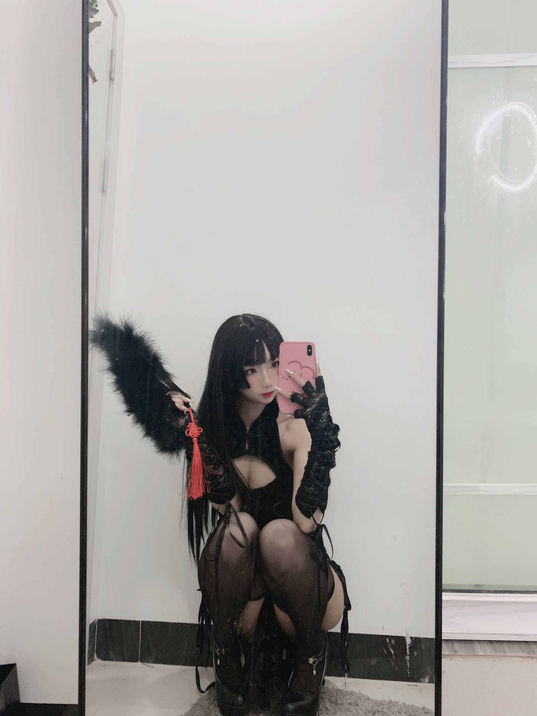 白嫩美少女鬼畜瑶 黑色旗袍 [70P]