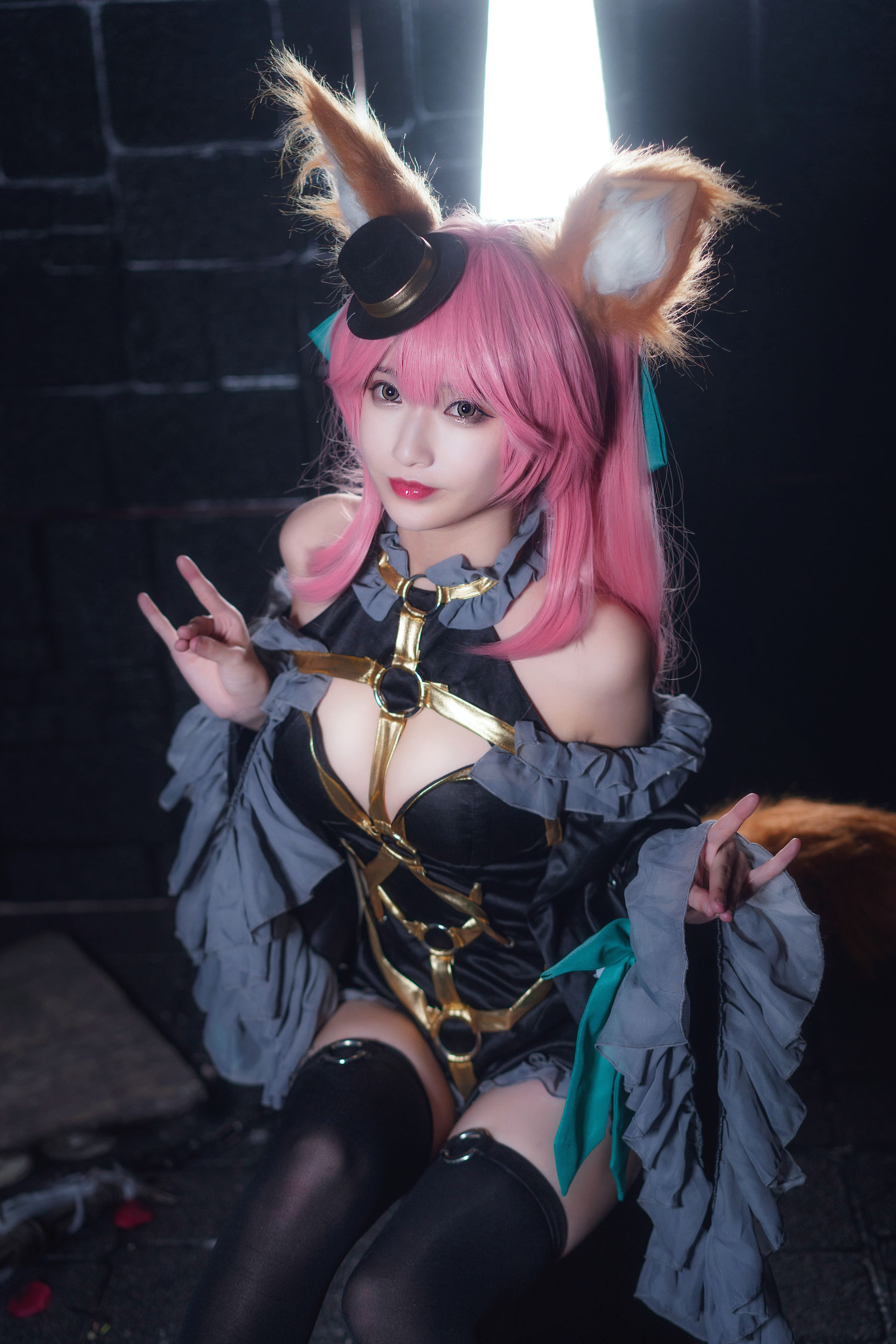 [Cosplay写真] 动漫博主铁板烧鬼舞w – 玉藻前 魔术 [20P]