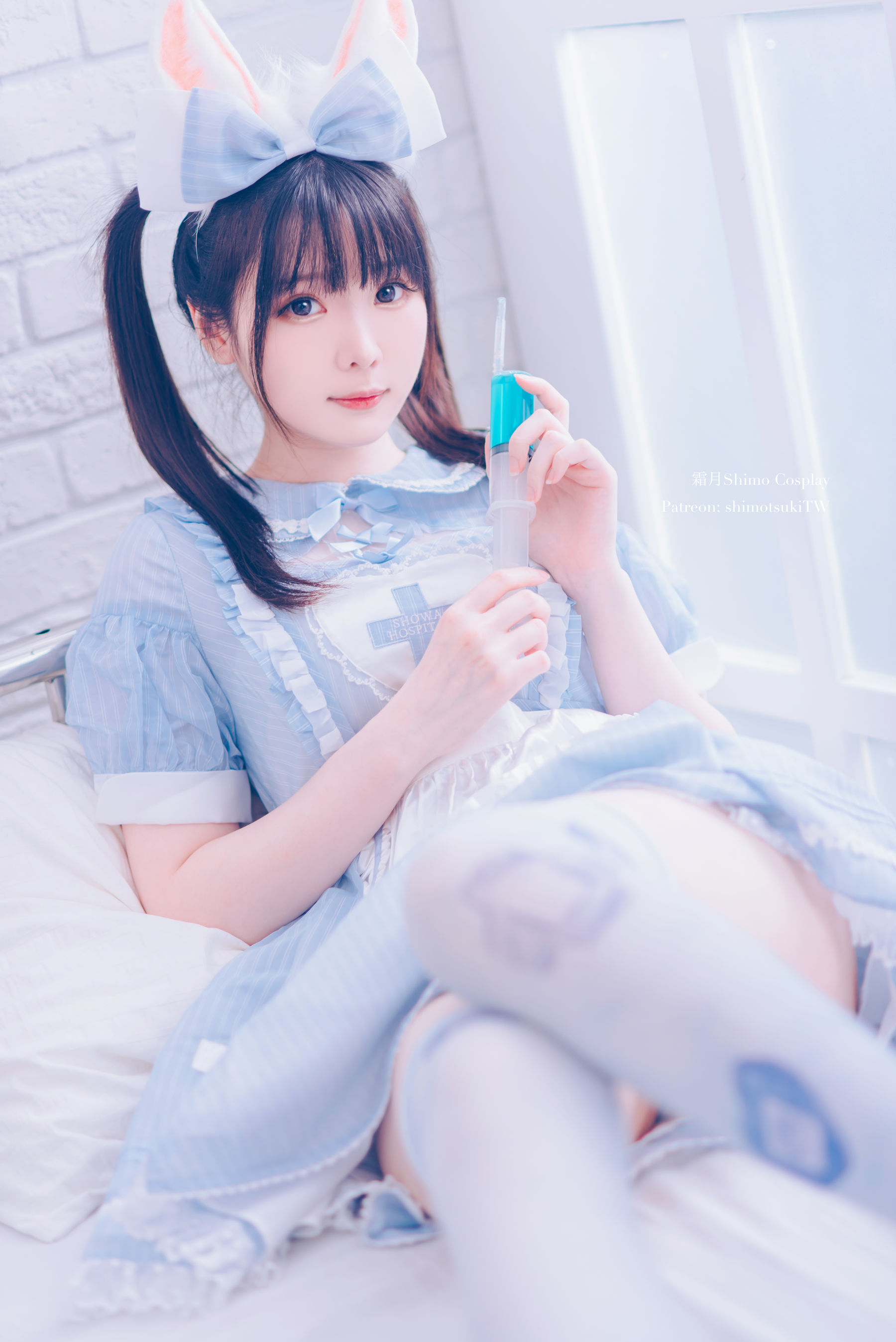 微博妹纸霜月shimo – 女仆裙 [14P]