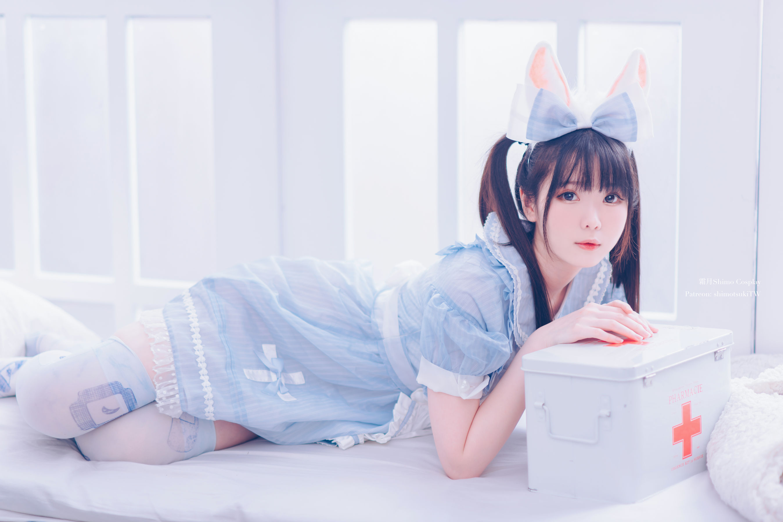 微博妹纸霜月shimo – 女仆裙 [14P]