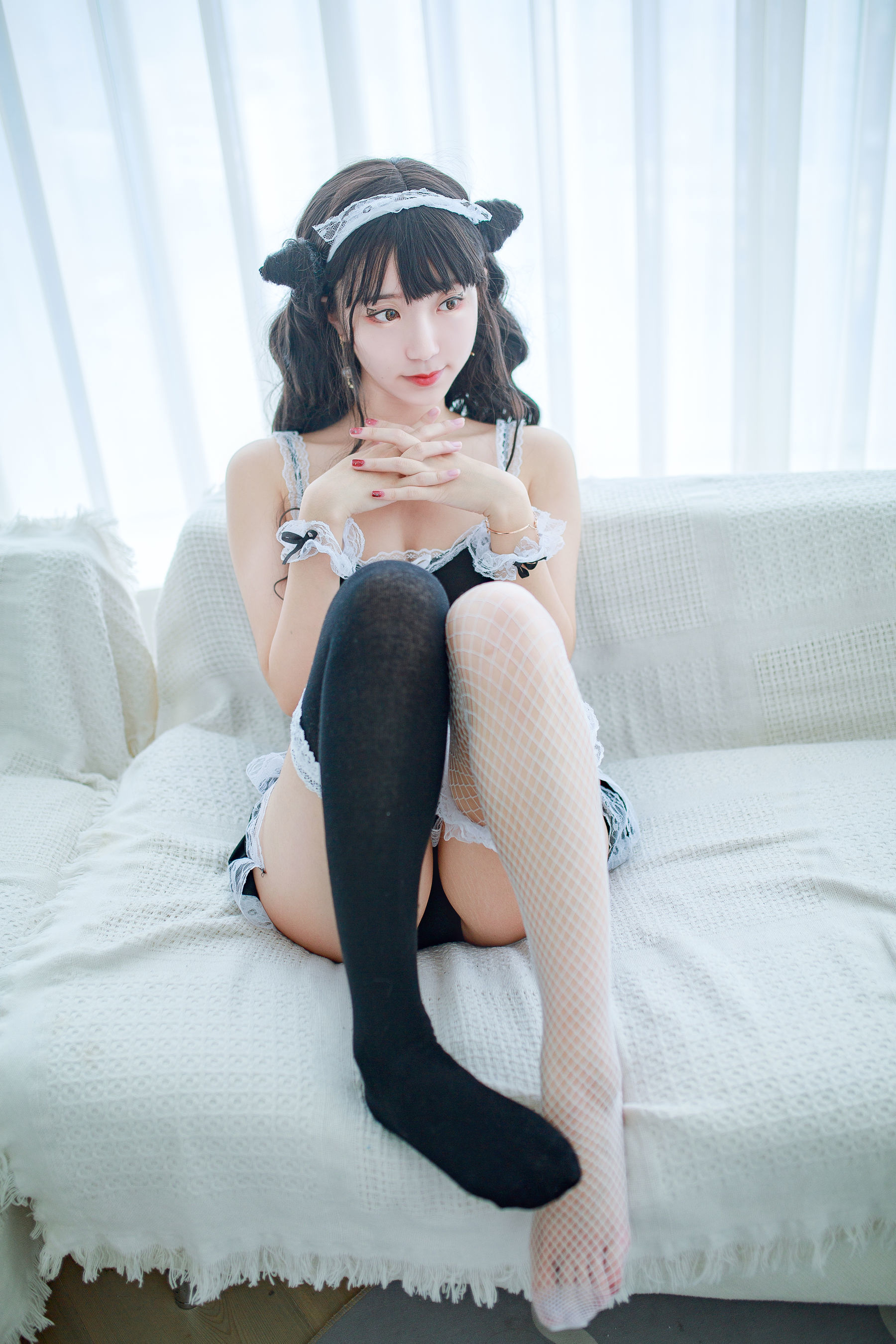 [萝莉COS] 黑川 – 小恶魔女仆装 [26P]