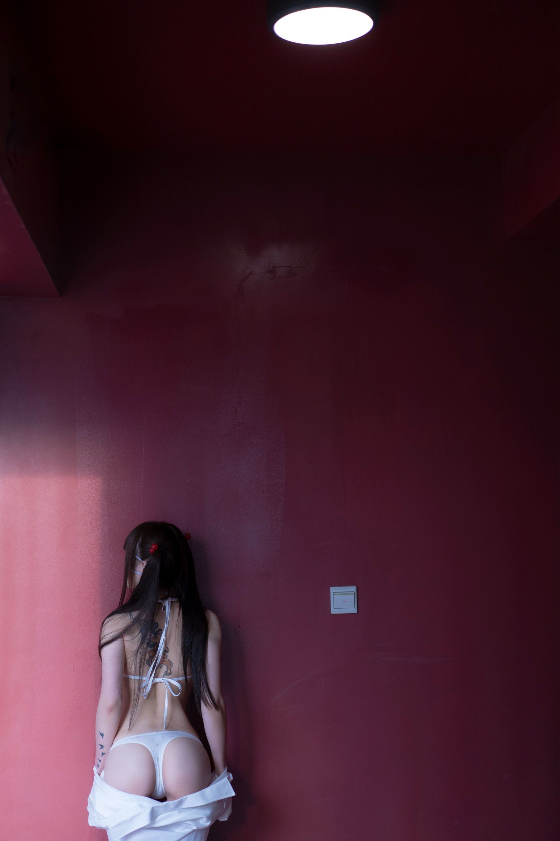COS少女星野咪兔 – 红色 [30P]