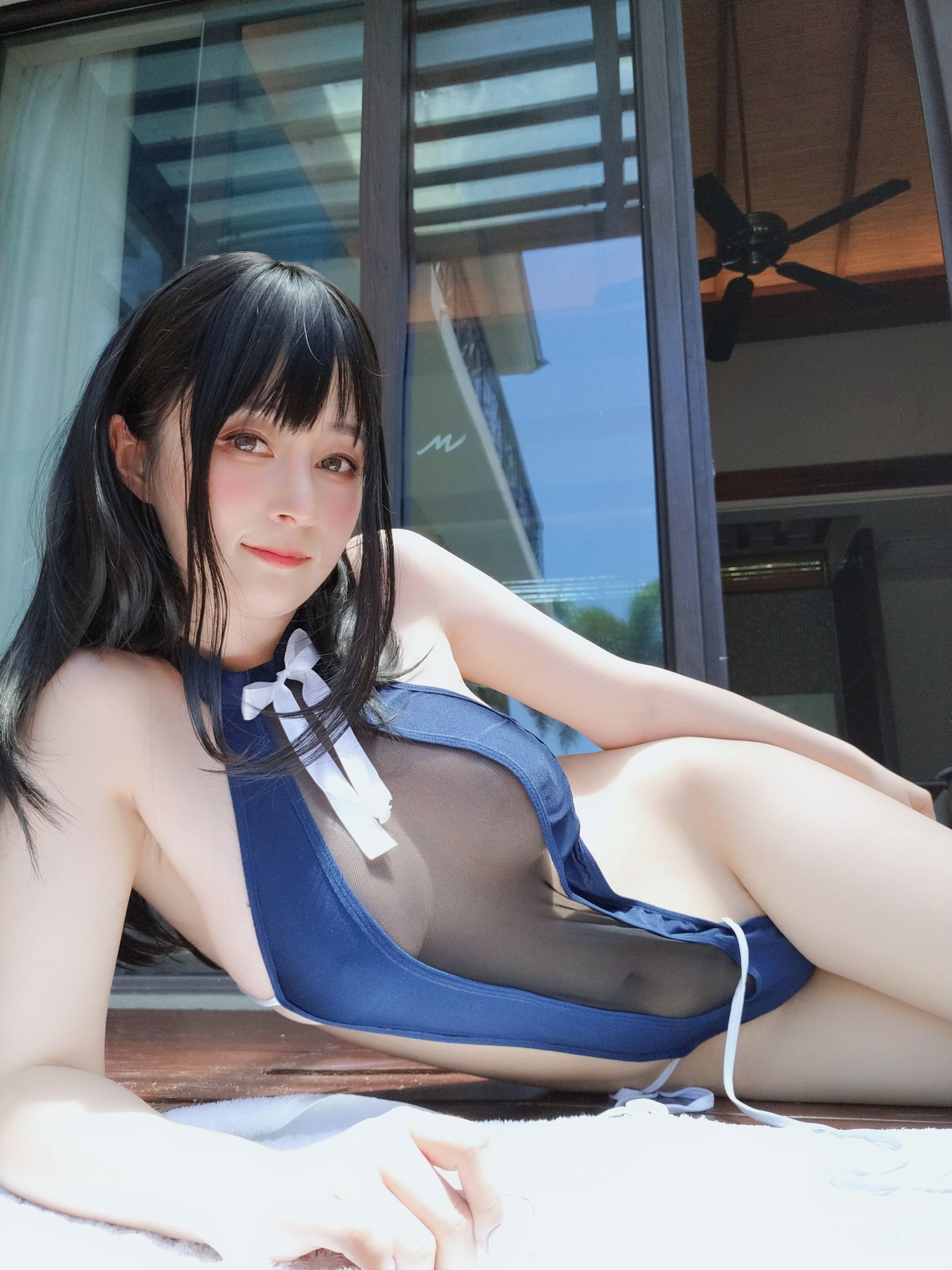 Coser小姐姐白银 – 镂空泳衣 [87P]