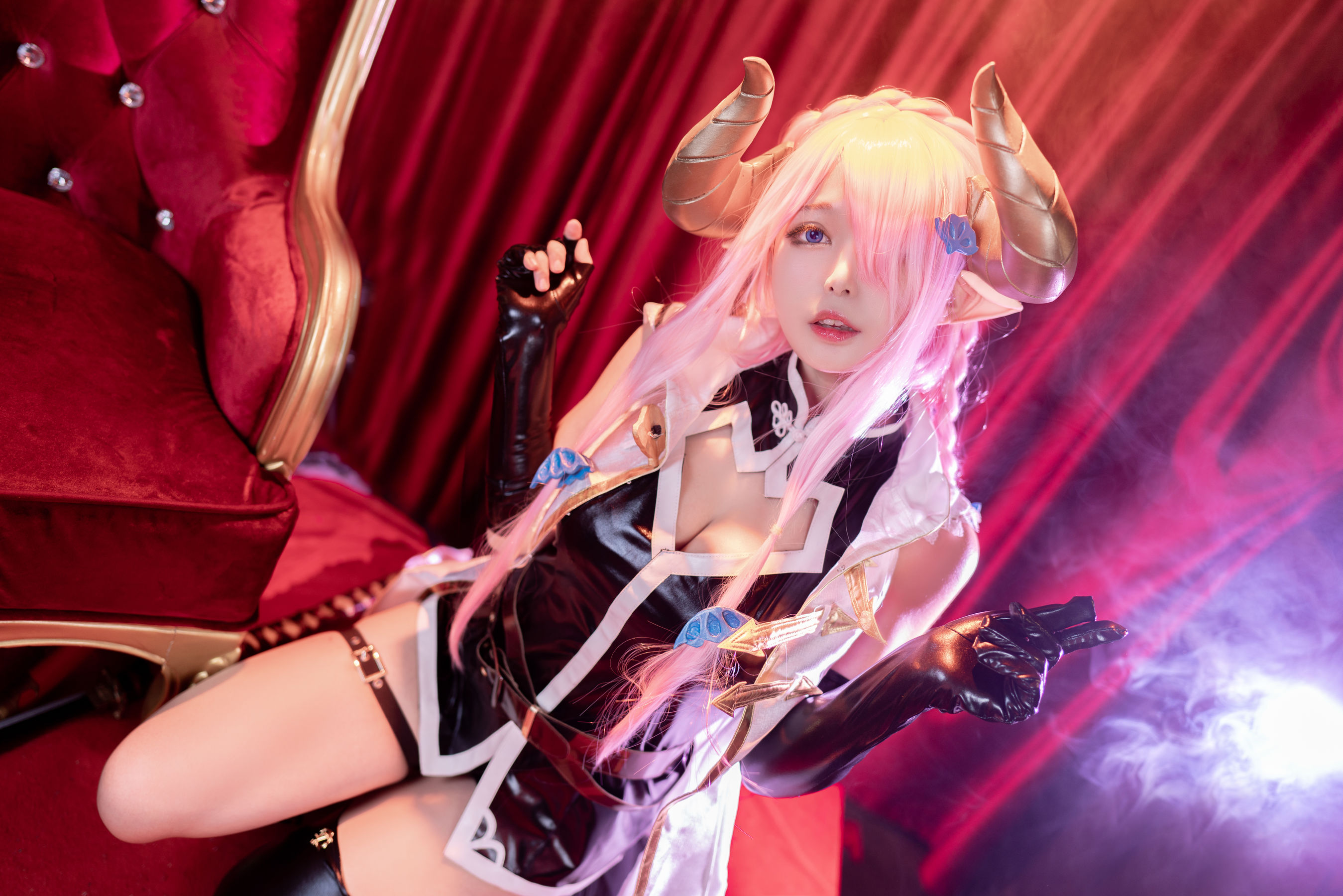[Cosplay写真] 大眼萌妹黑猫猫OvO – 娜露梅亚 [37P]