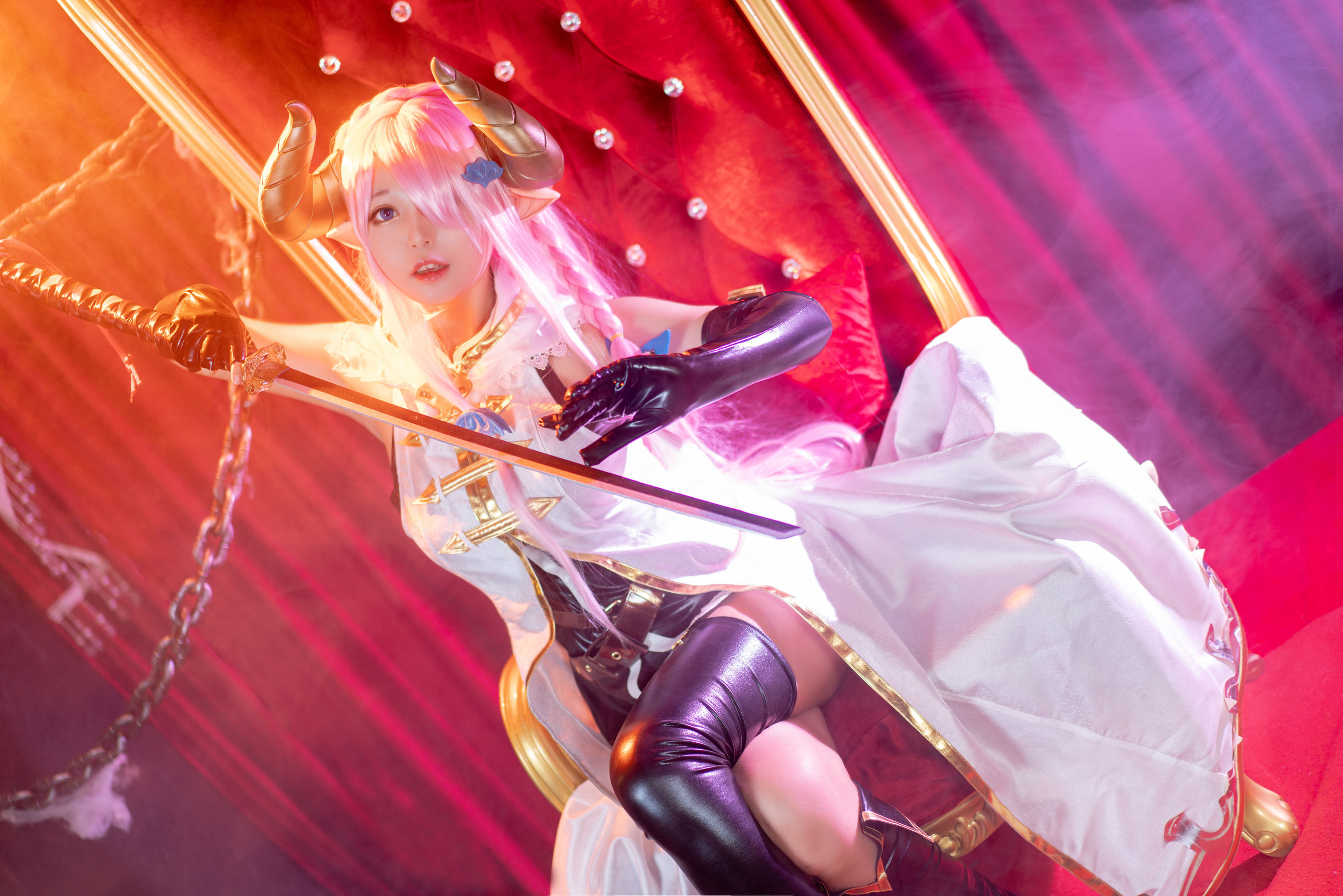 [Cosplay写真] 大眼萌妹黑猫猫OvO – 娜露梅亚 [37P]