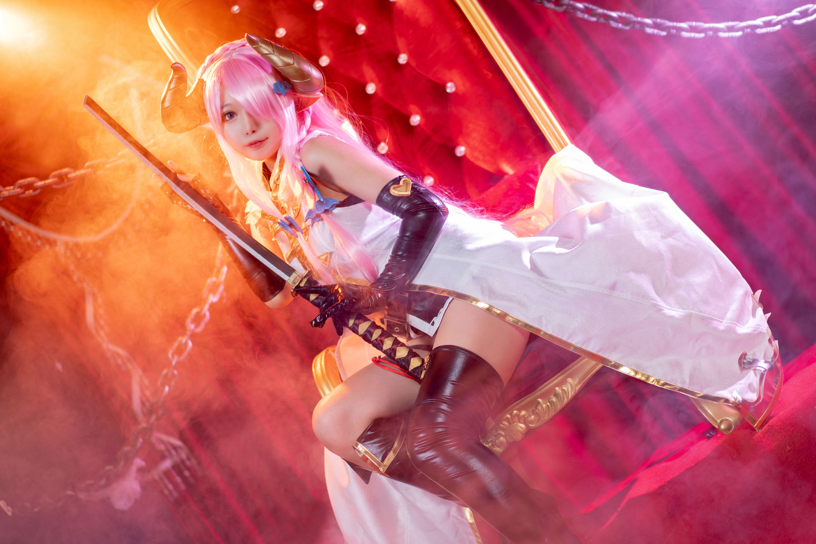 [Cosplay写真] 大眼萌妹黑猫猫OvO – 娜露梅亚 [37P]