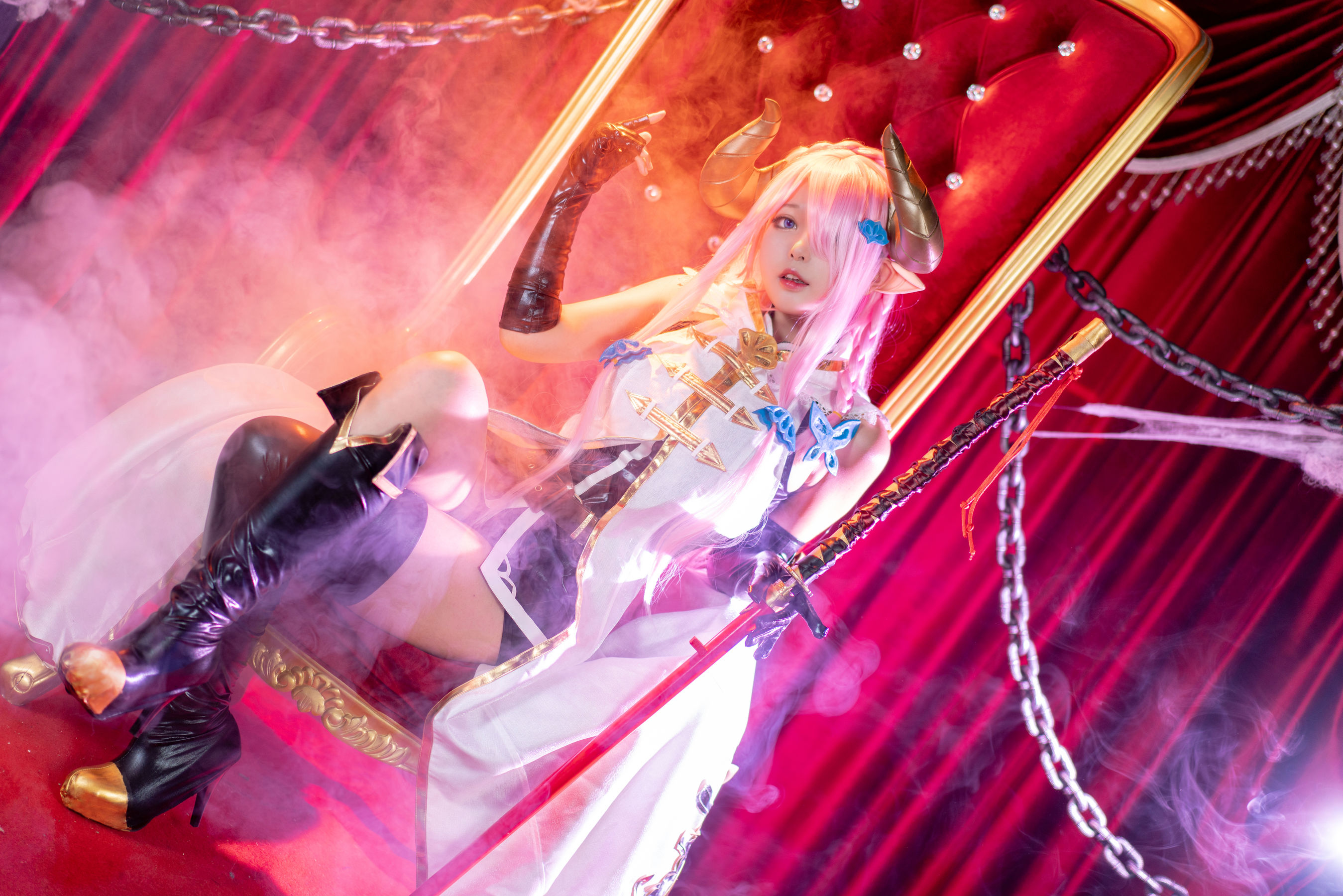 [Cosplay写真] 大眼萌妹黑猫猫OvO – 娜露梅亚 [37P]