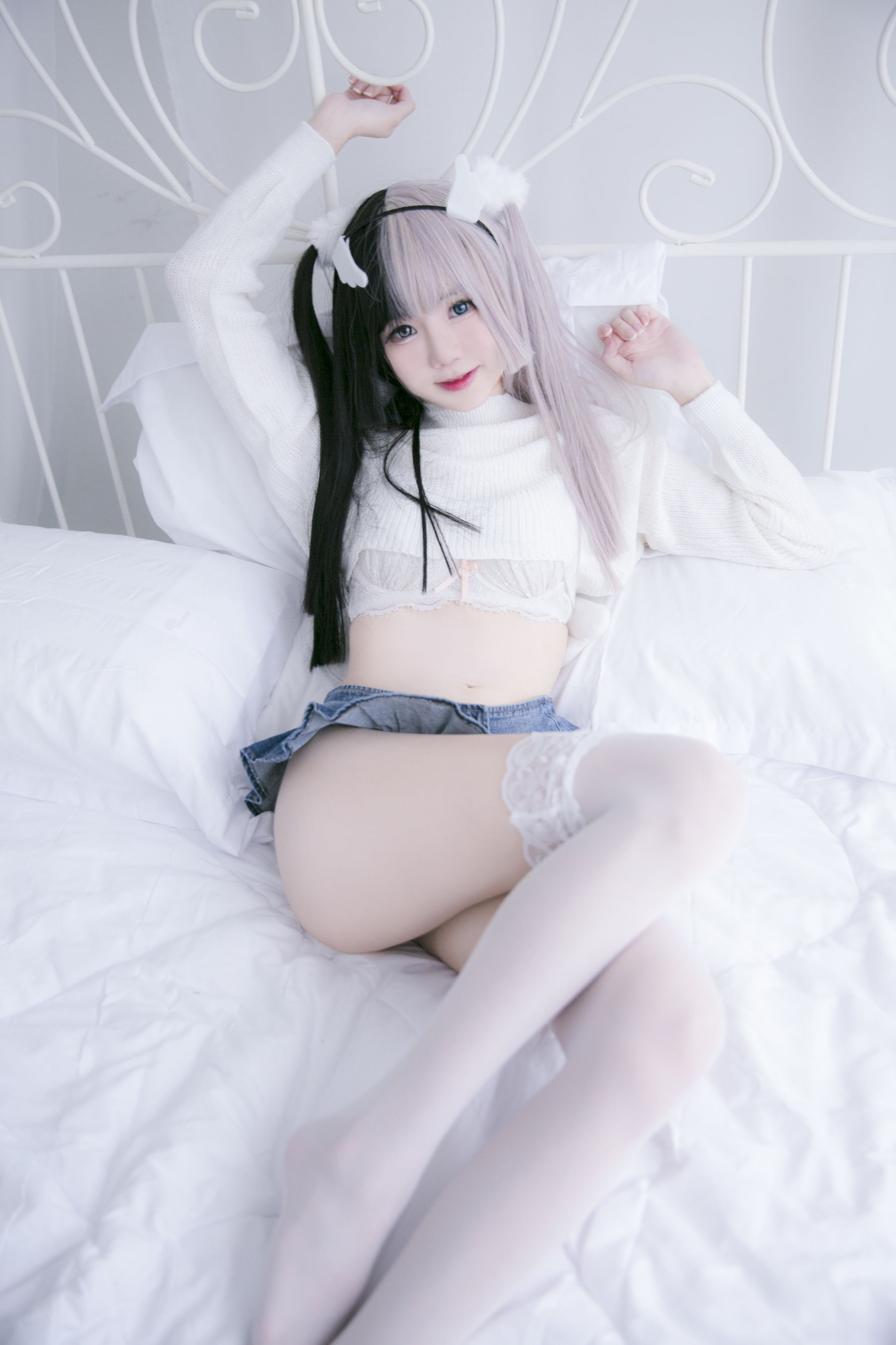 Sally Dorasnow – Angel Lucina [28P]