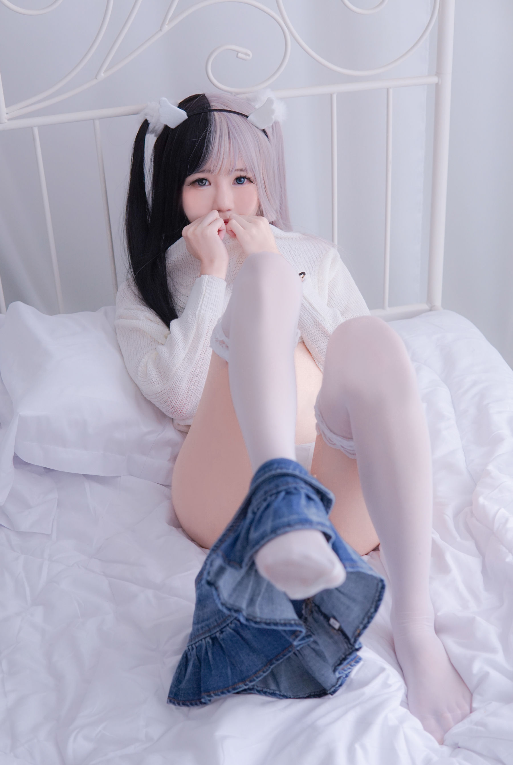 Sally Dorasnow – Angel Lucina [28P]