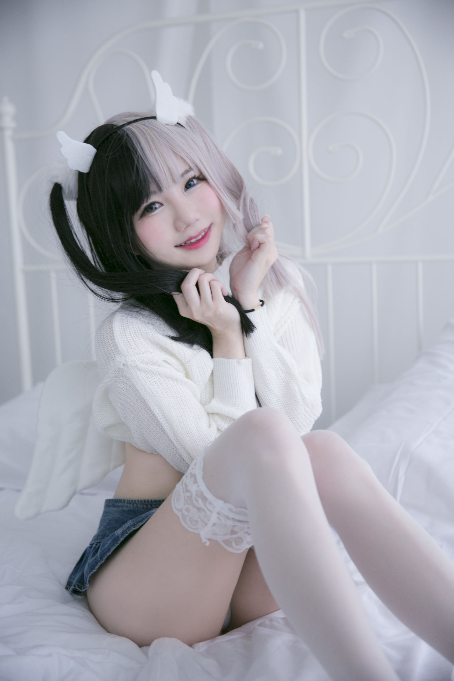 Sally Dorasnow – Angel Lucina [28P]