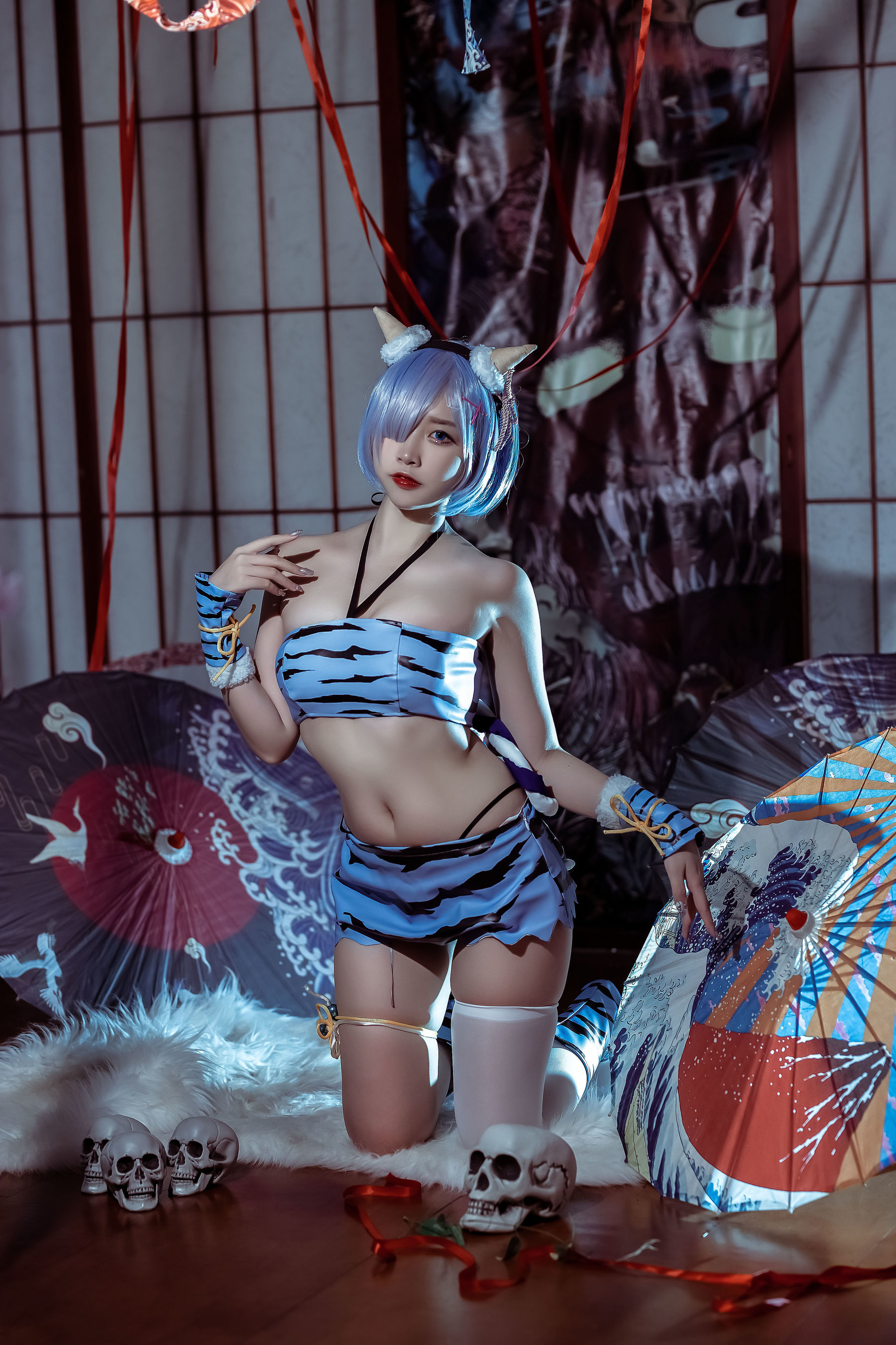 人气Coser二佐Nisa – 蕾姆 夏日鬼衣 [12P]