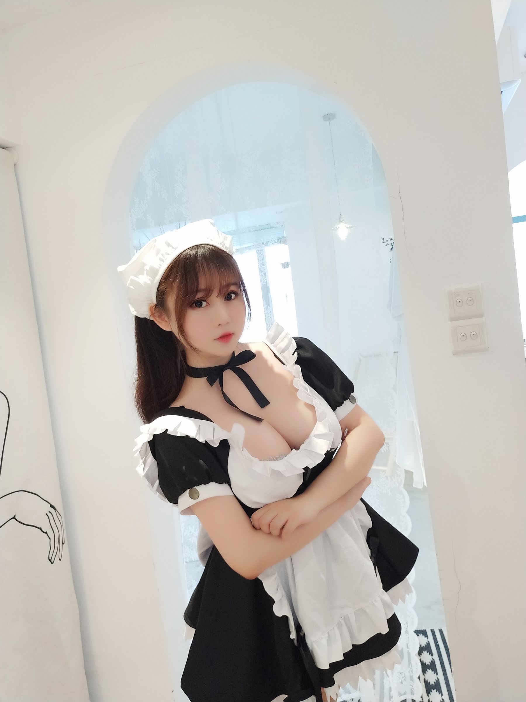 蜜桃少女是依酱呀 女仆2.0 [26P]