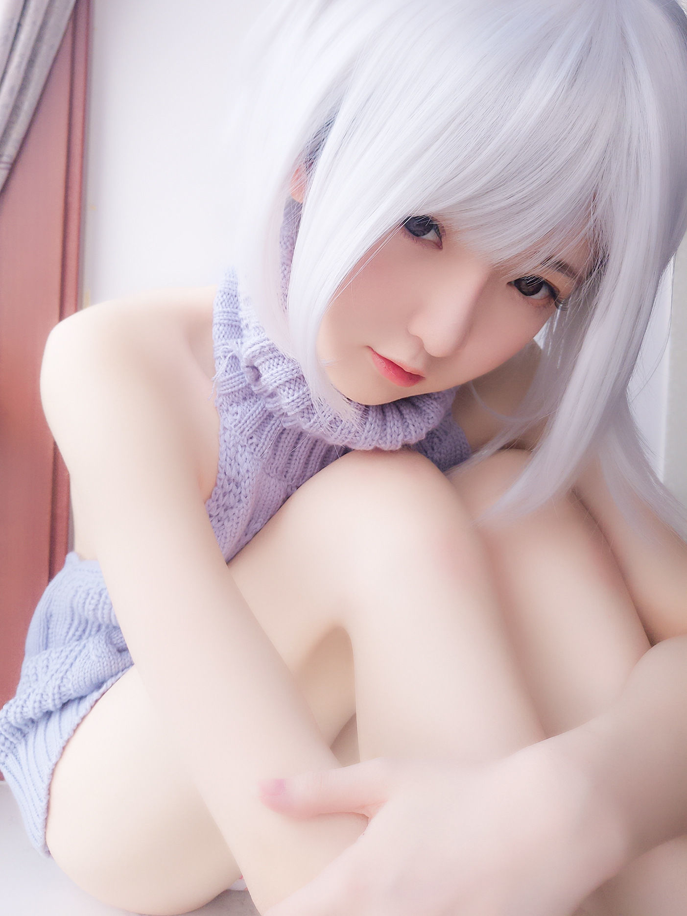[萝莉COS] 一小央泽 – 毛衣 [19P]