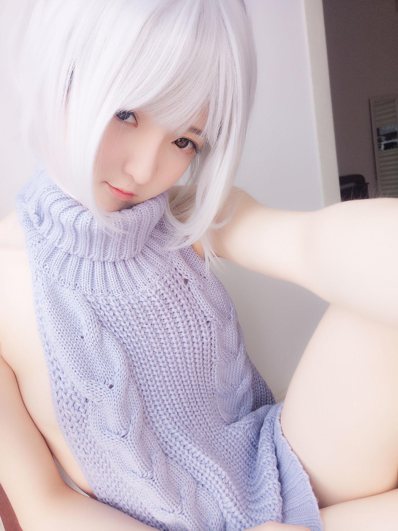[萝莉COS] 一小央泽 – 毛衣 [19P]