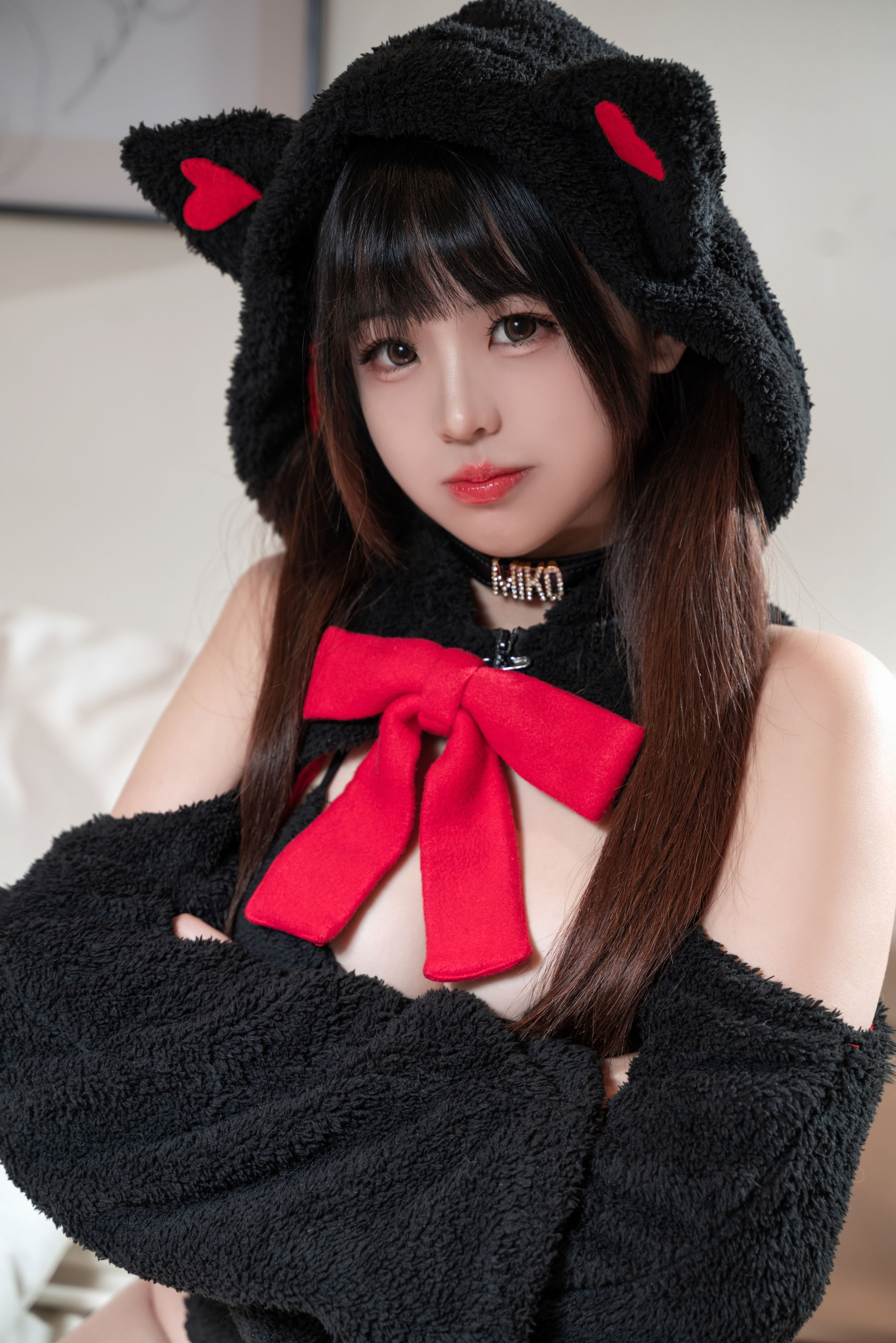 miko酱ww – 礼物猫猫 [42P]