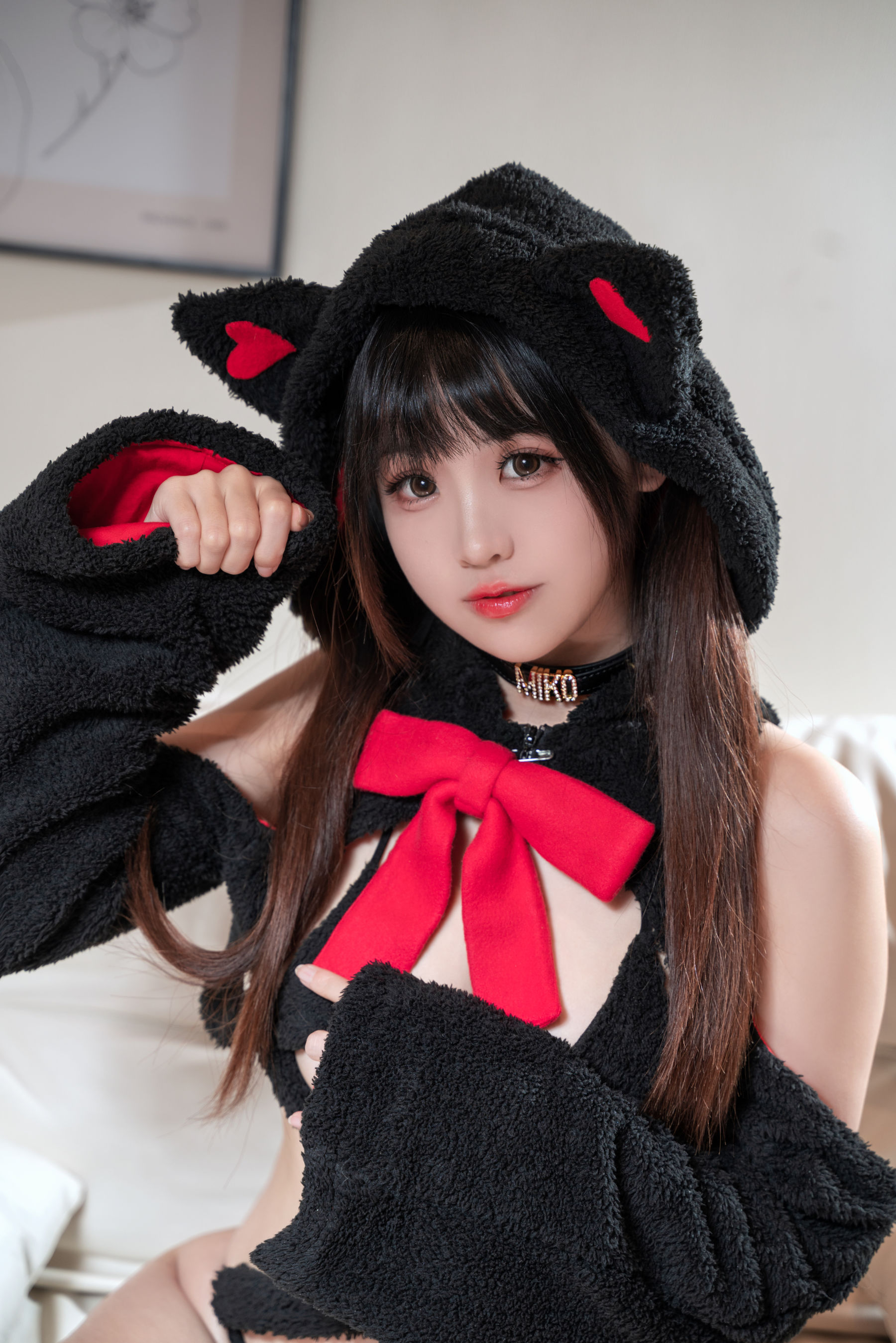 miko酱ww – 礼物猫猫 [42P]