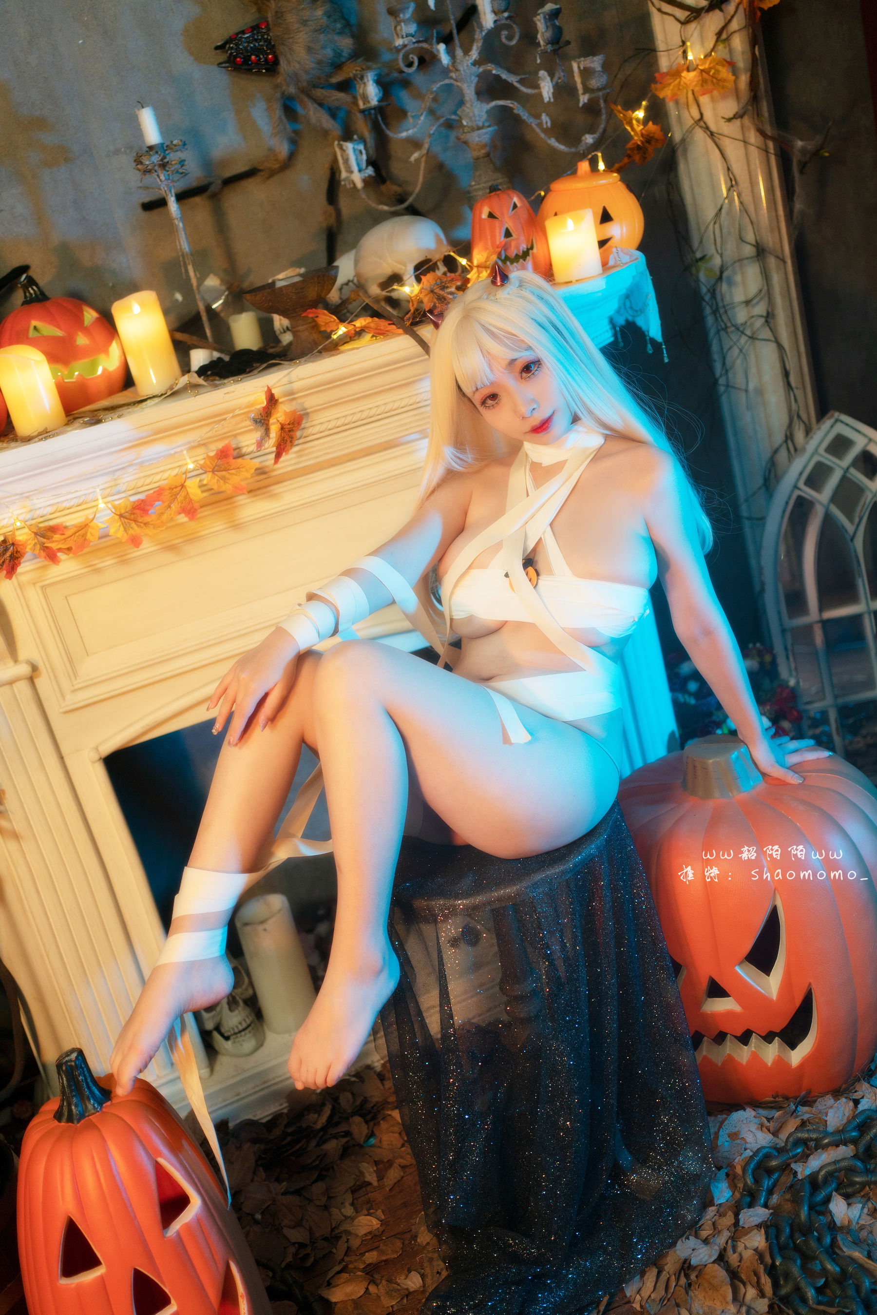 Cosplay美女韶陌陌 – 万圣节绷带 [26P]